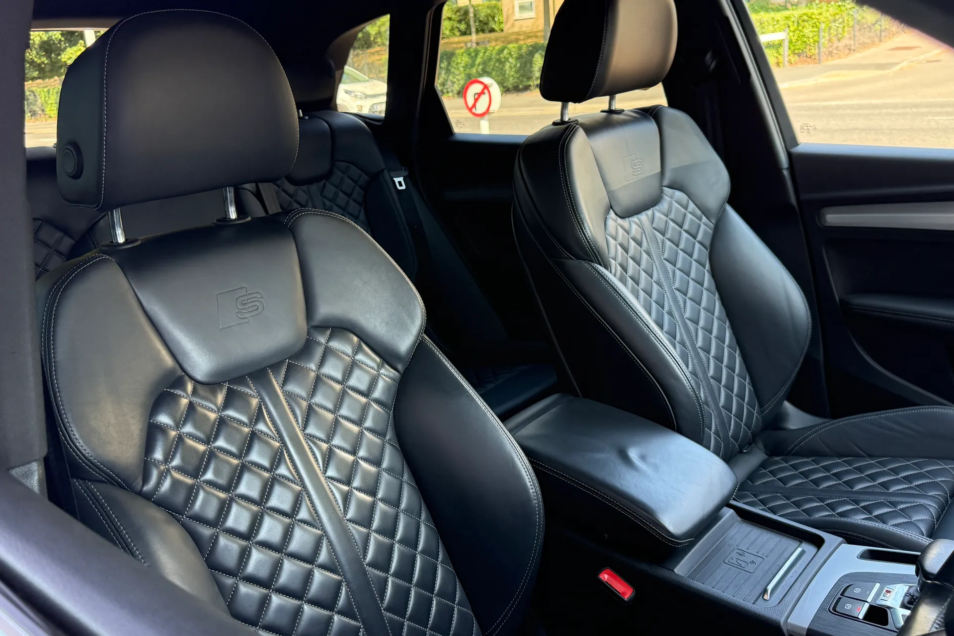 Audi Q5 thumbnail image number 39