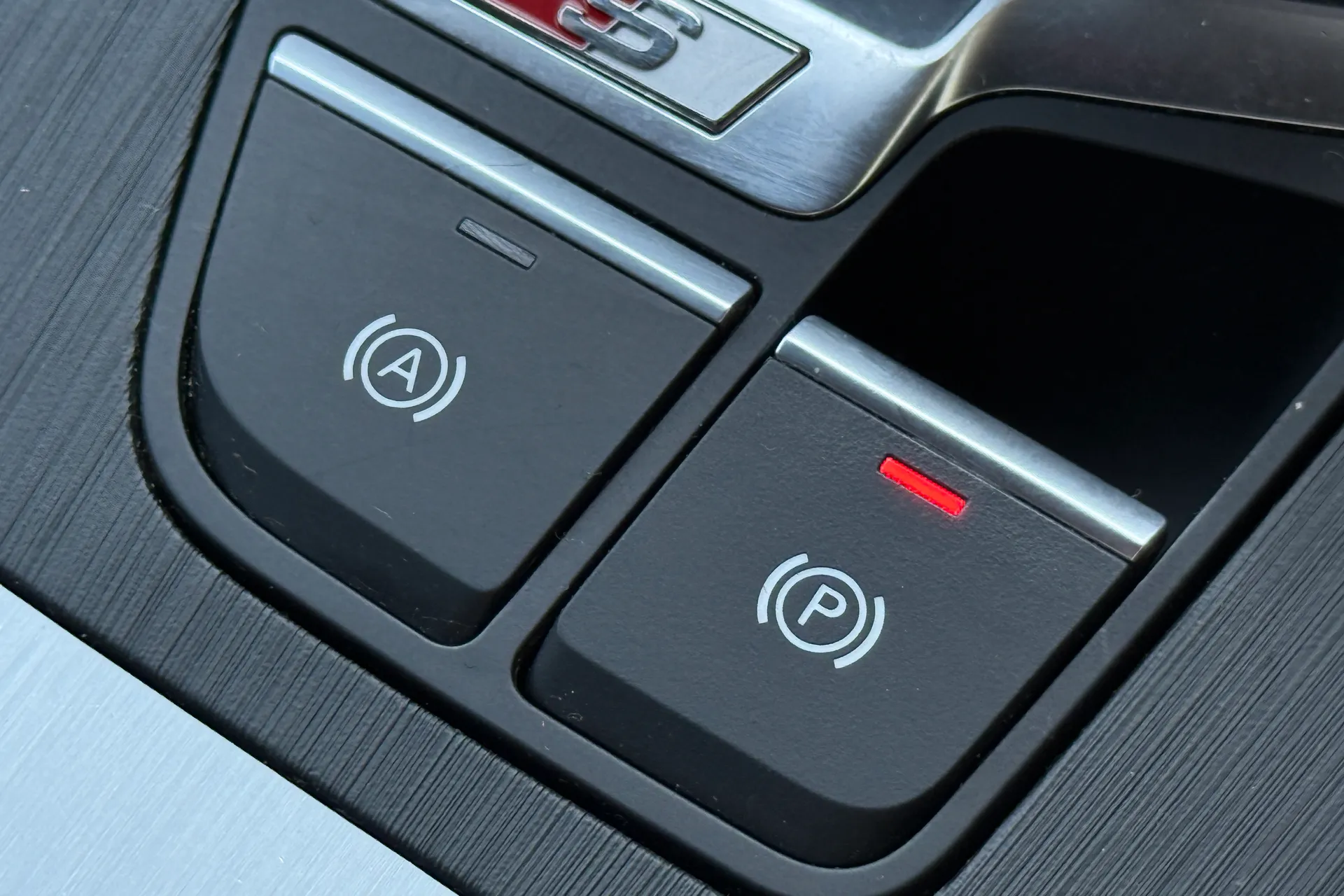 Audi Q5 thumbnail image number 28