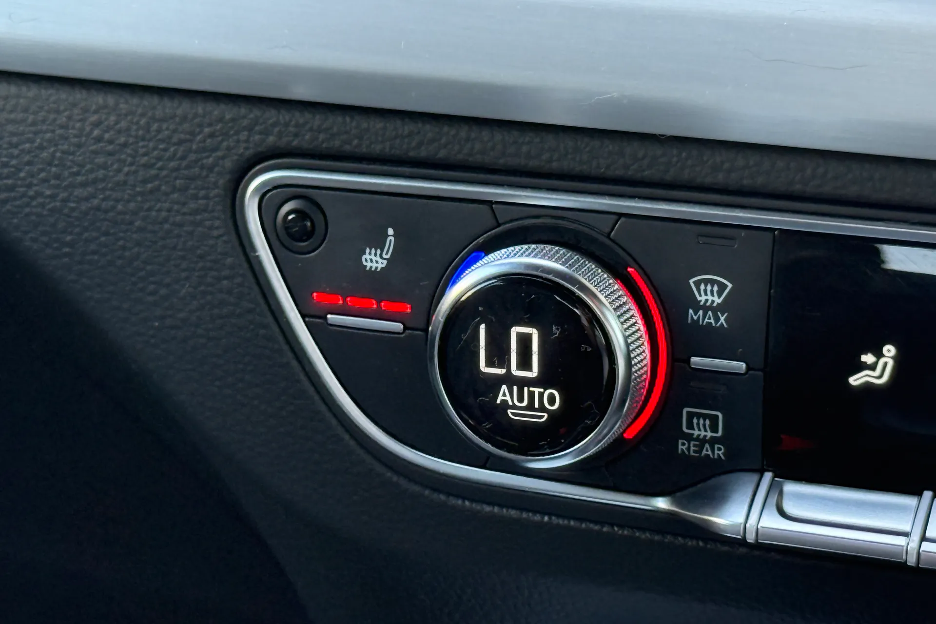 Audi Q5 thumbnail image number 19