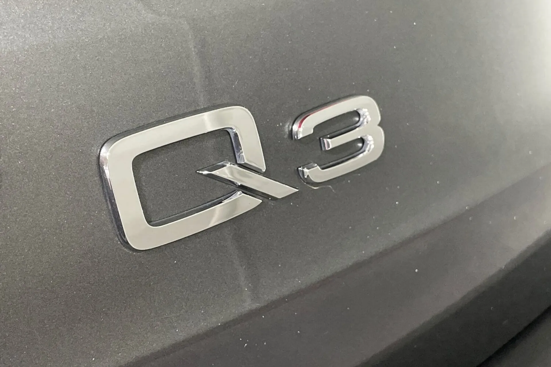 Audi Q3 thumbnail image number 51