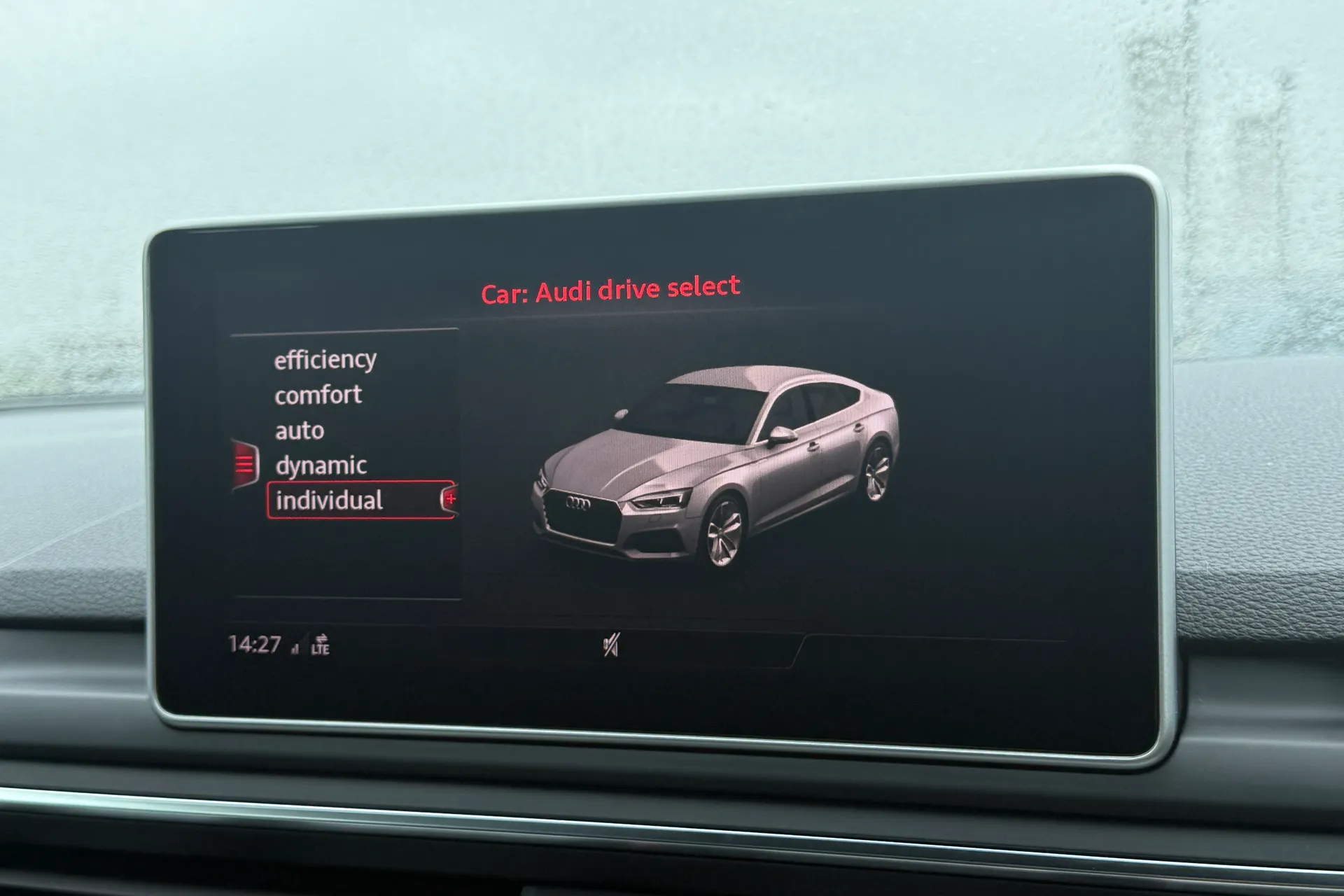 Audi A5 thumbnail image number 9