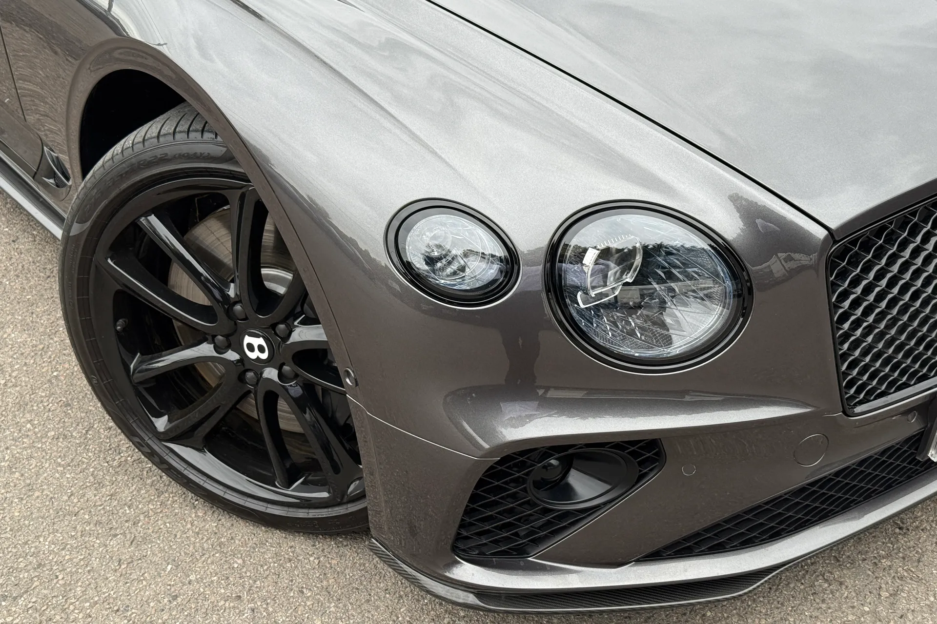 Bentley CONTINENTAL GT thumbnail image number 16