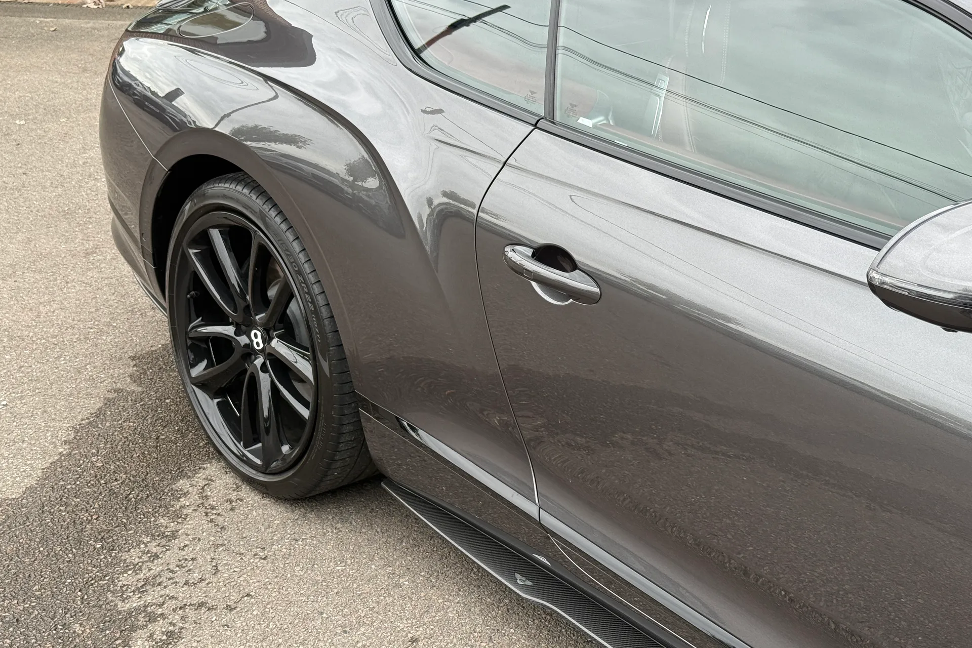 Bentley CONTINENTAL GT thumbnail image number 18