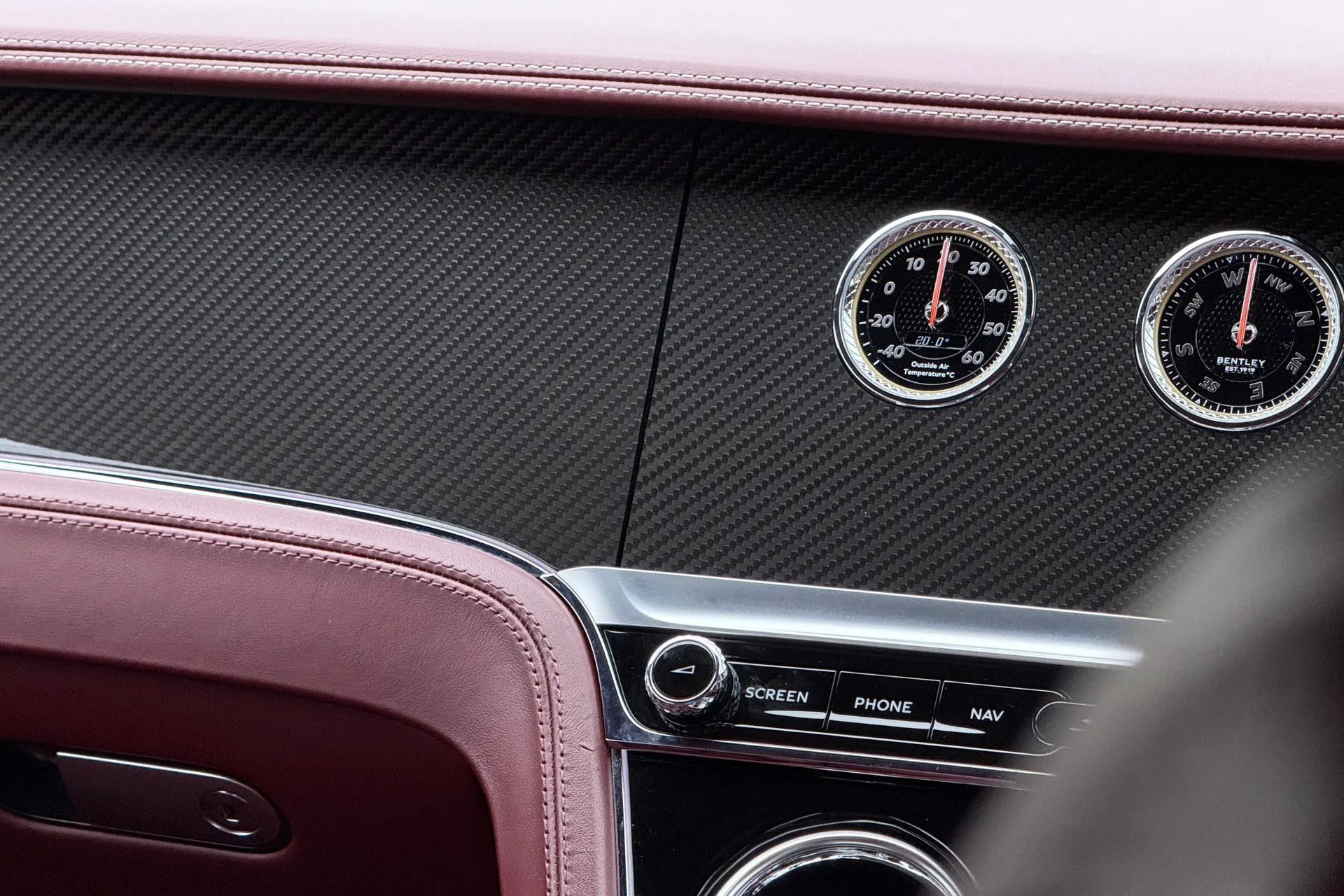 Bentley CONTINENTAL GT thumbnail image number 30