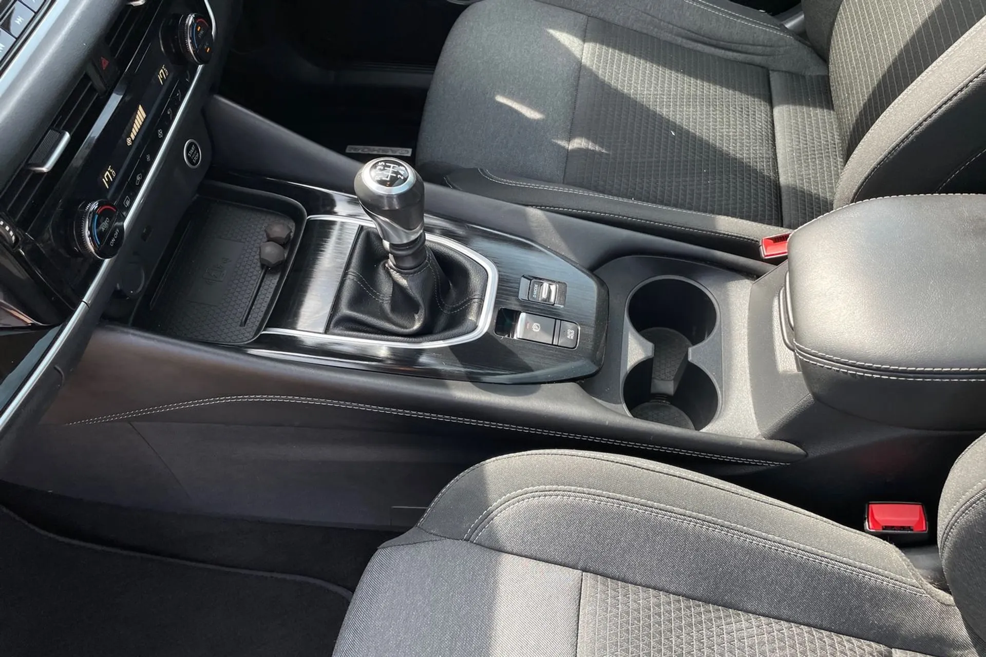 NISSAN QASHQAI thumbnail image number 40
