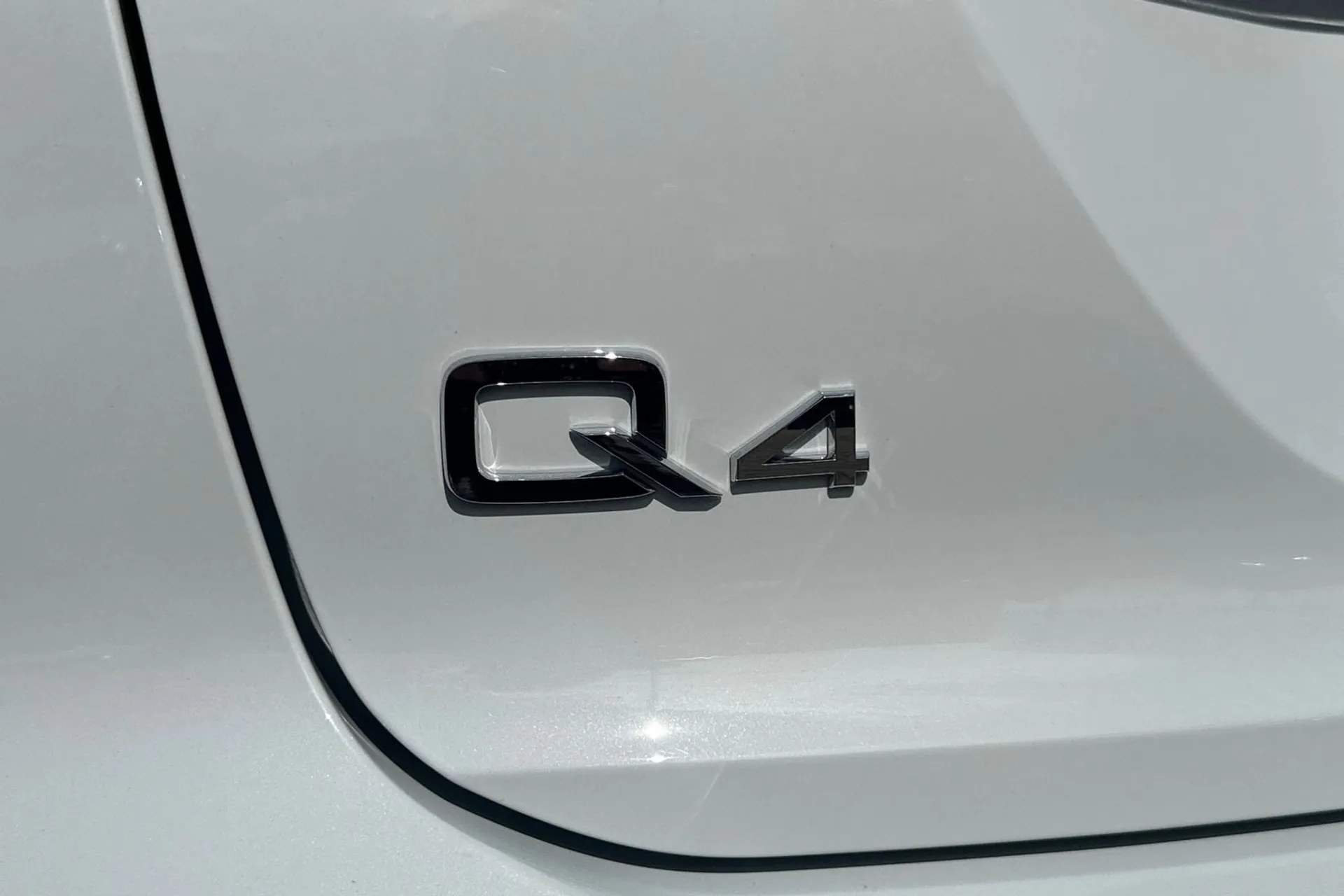 Audi Q4 thumbnail image number 48