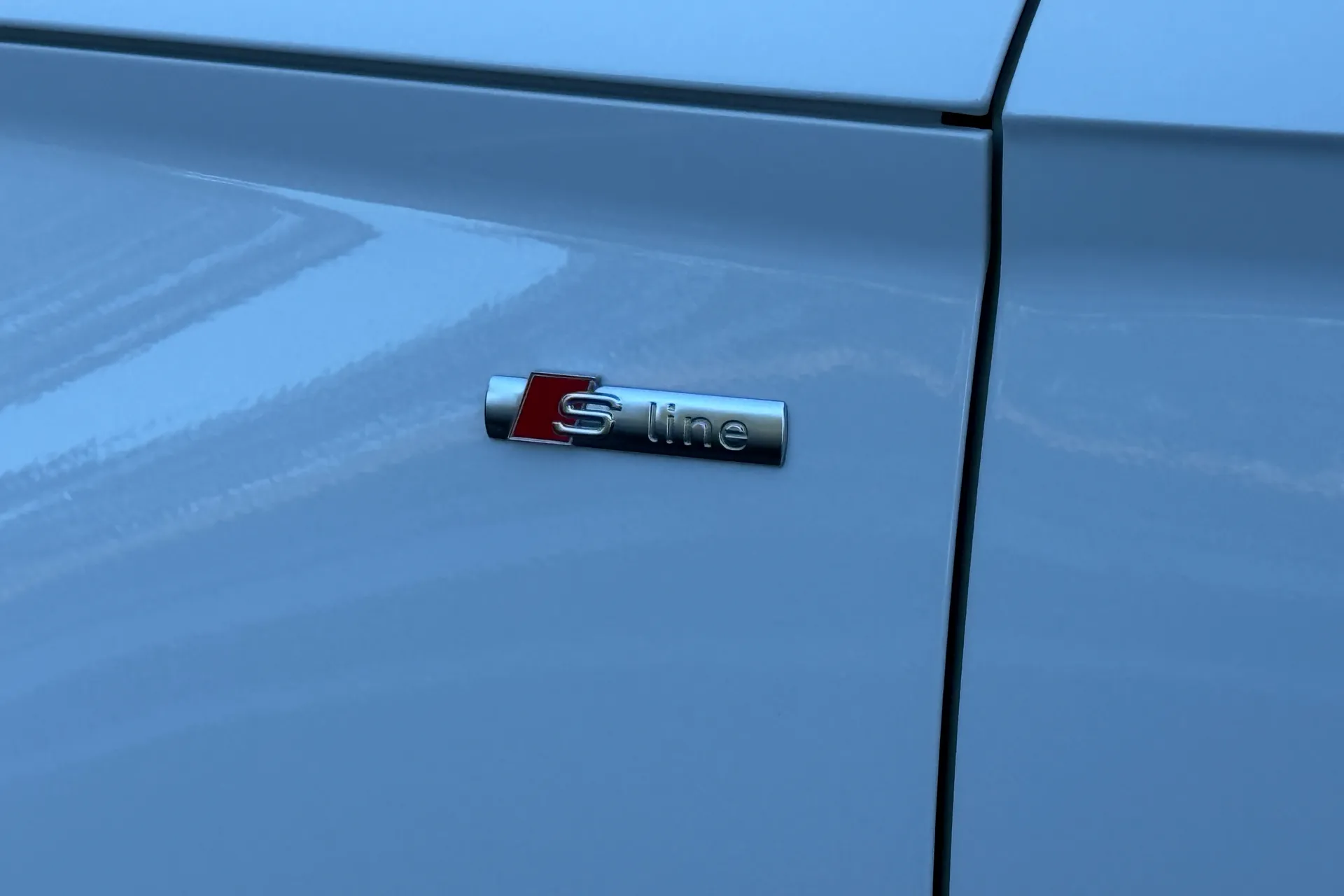 Audi Q5 thumbnail image number 37