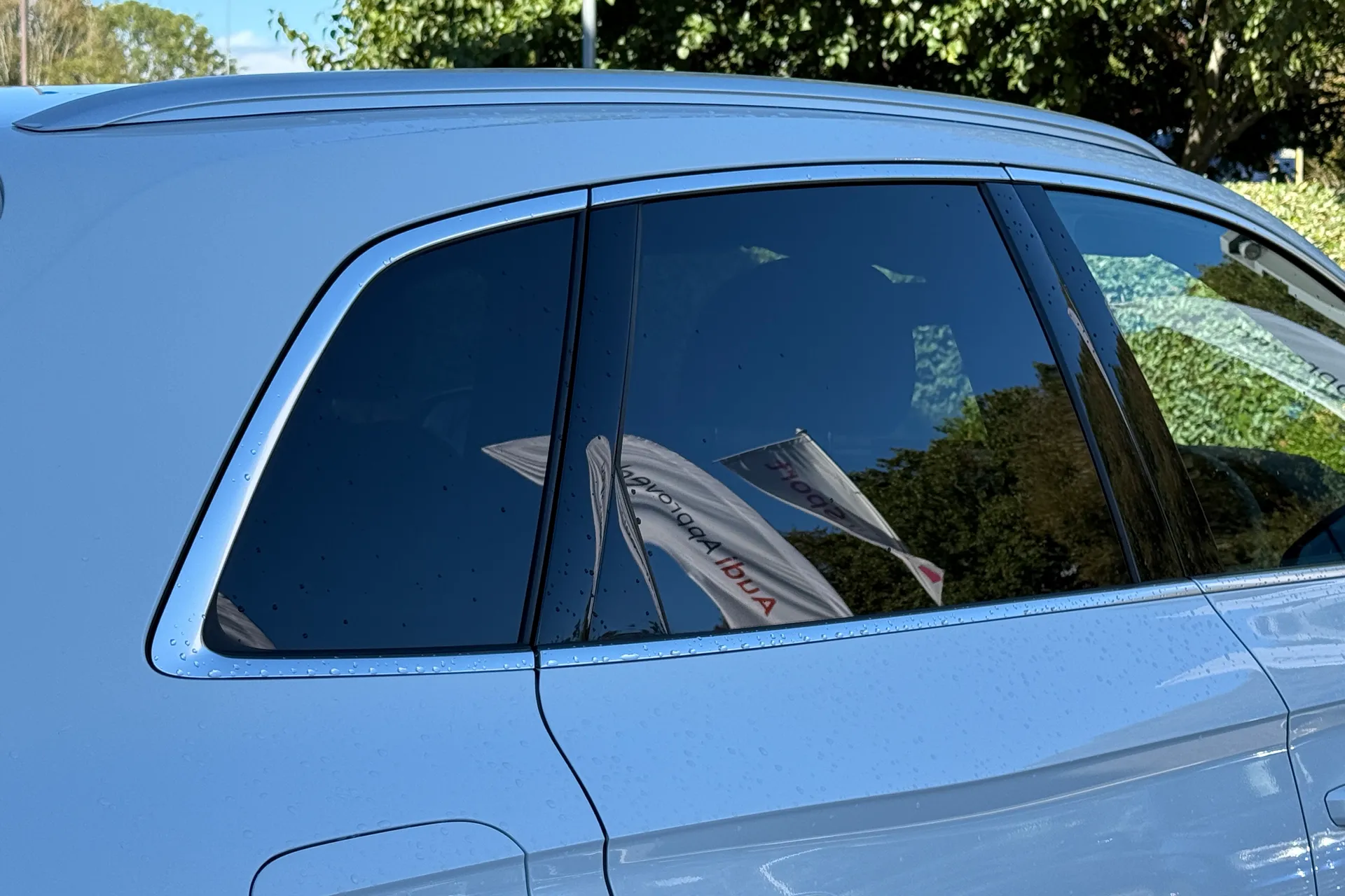 Audi Q5 thumbnail image number 36