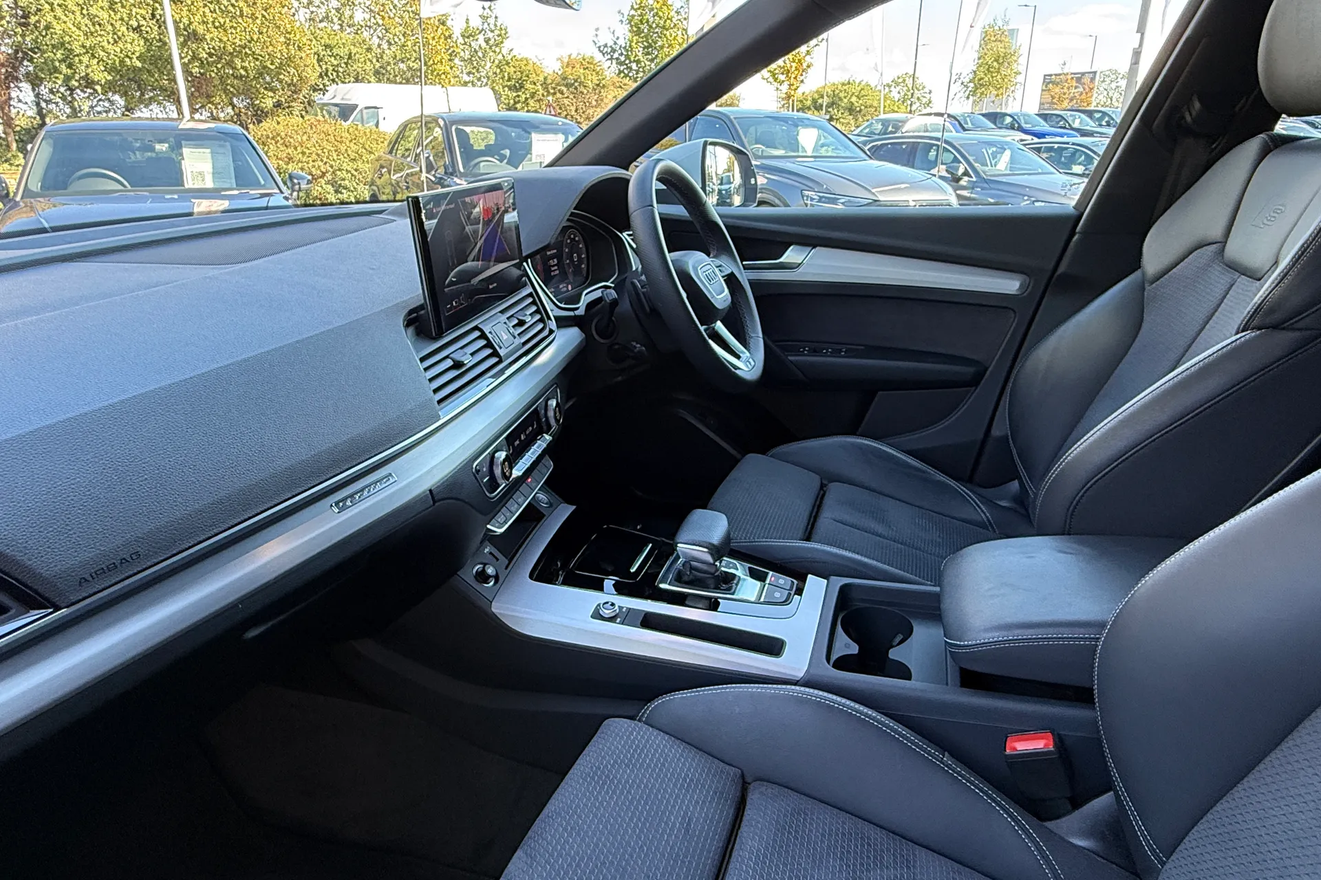 Audi Q5 thumbnail image number 41