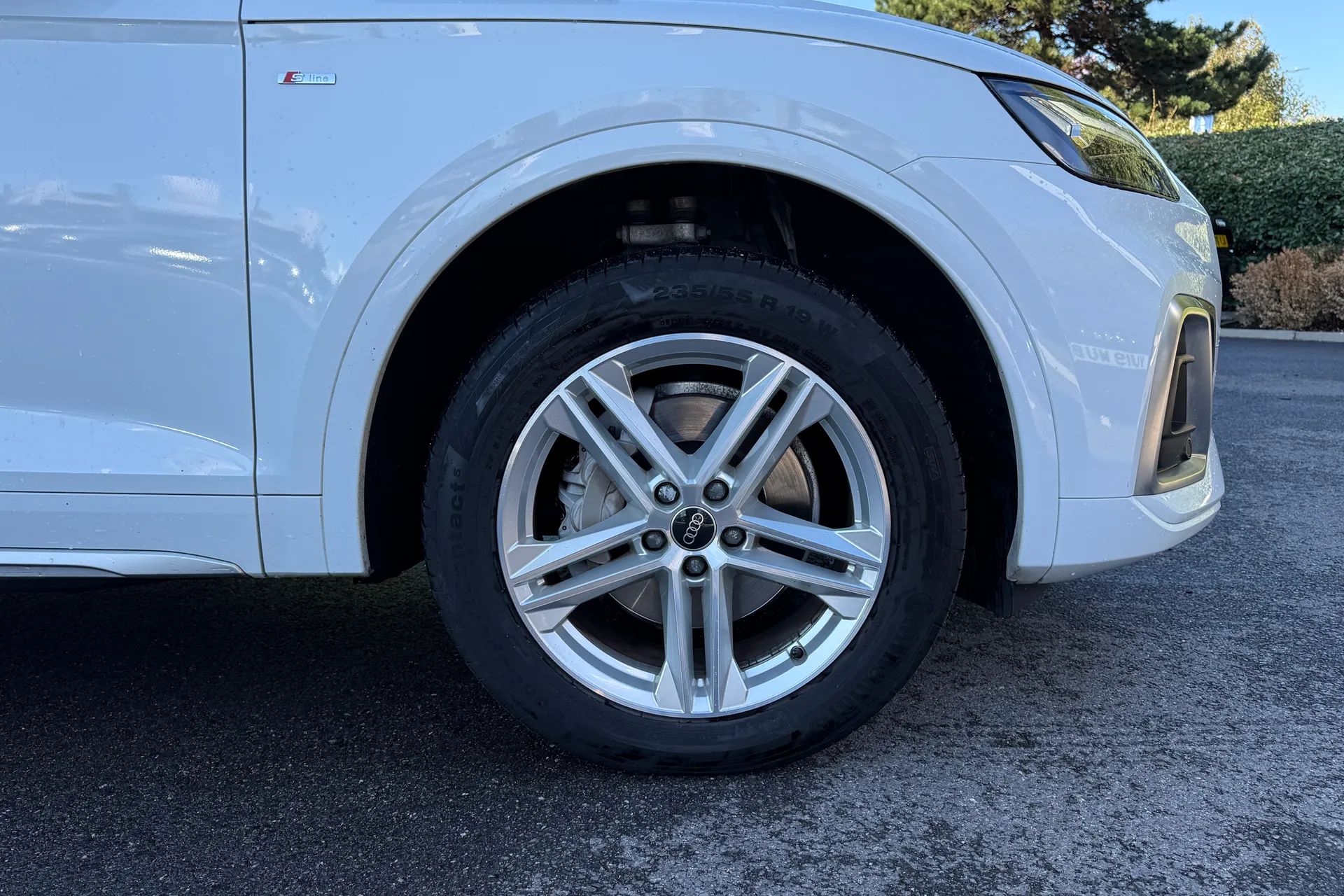 Audi Q5 thumbnail image number 21