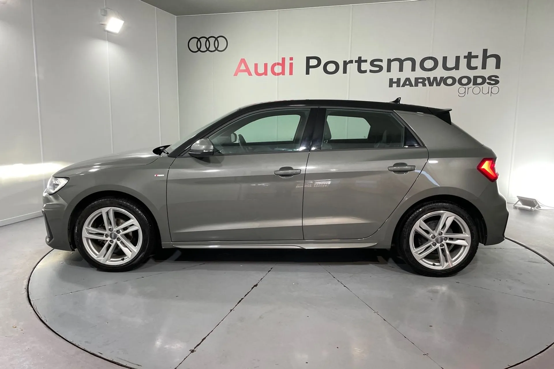 Audi A1 thumbnail image number 12