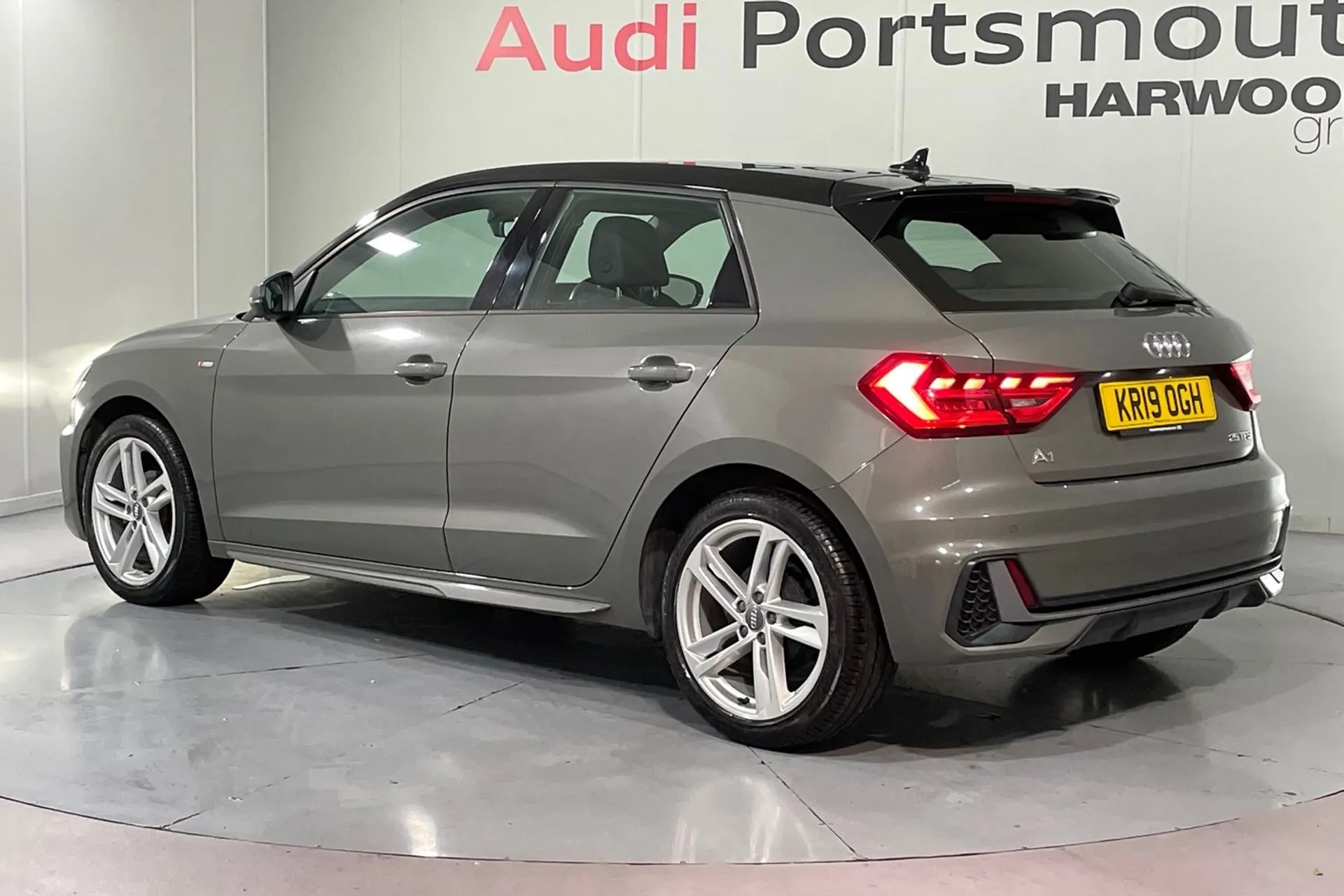 Audi A1 thumbnail image number 9