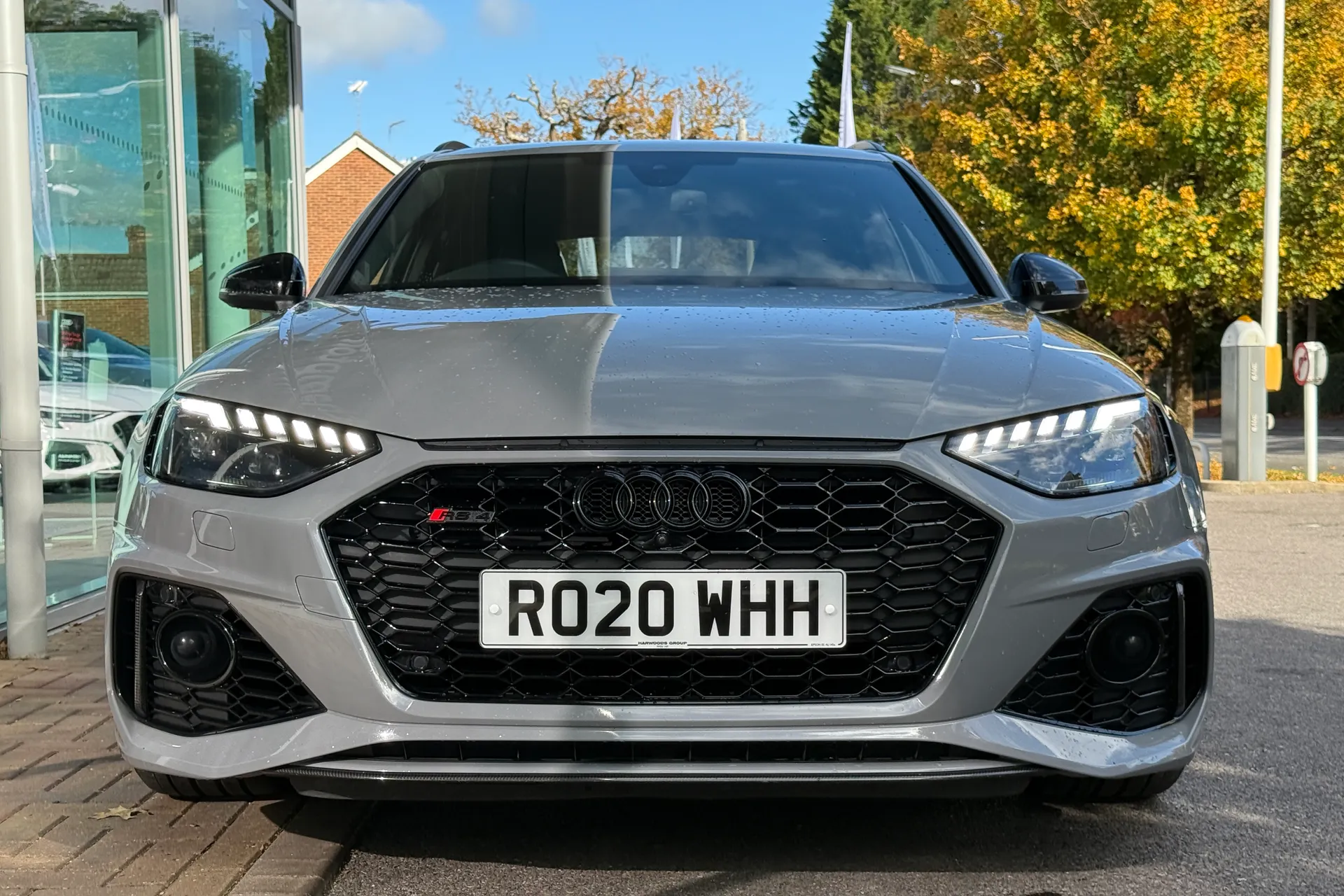 Audi RS4 thumbnail image number 75