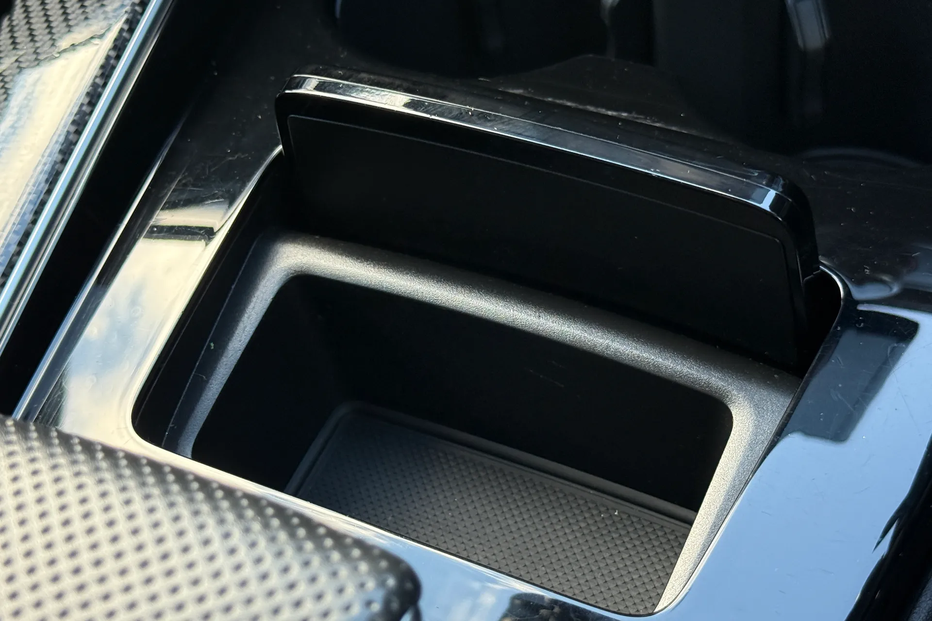 Audi RS4 thumbnail image number 32