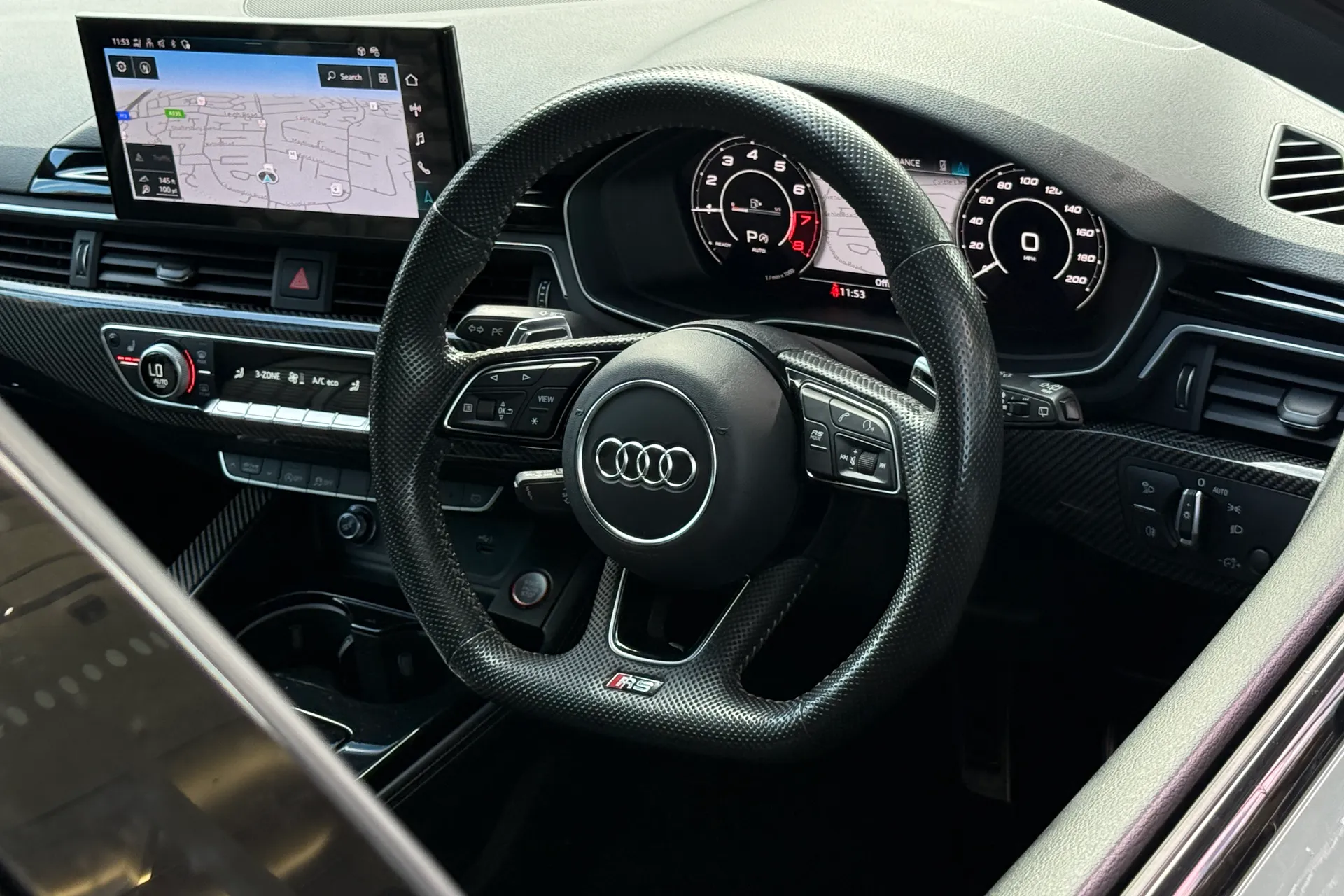 Audi RS4 thumbnail image number 76