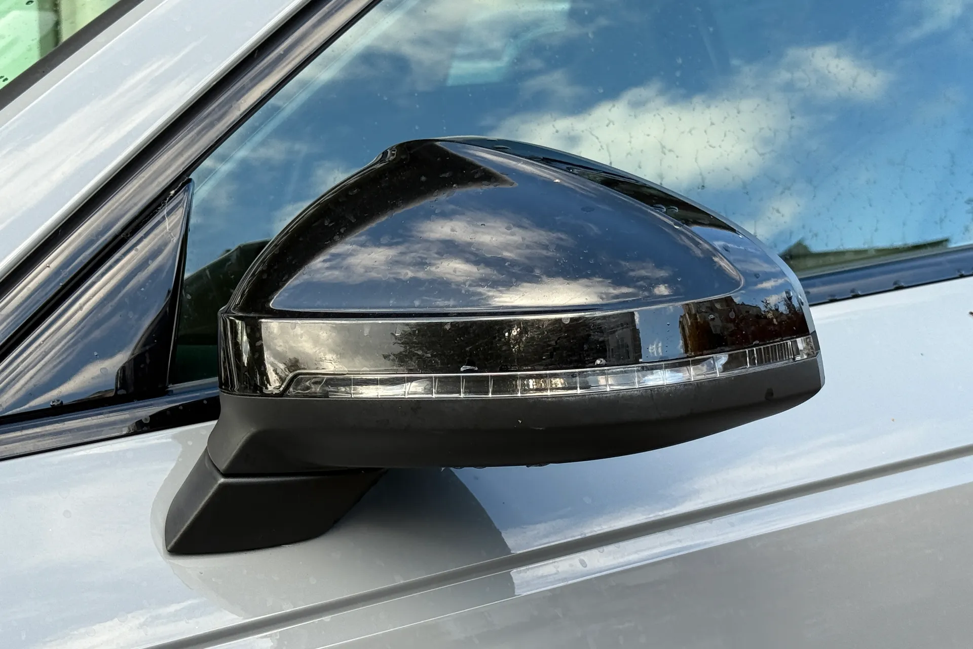 Audi RS4 thumbnail image number 69