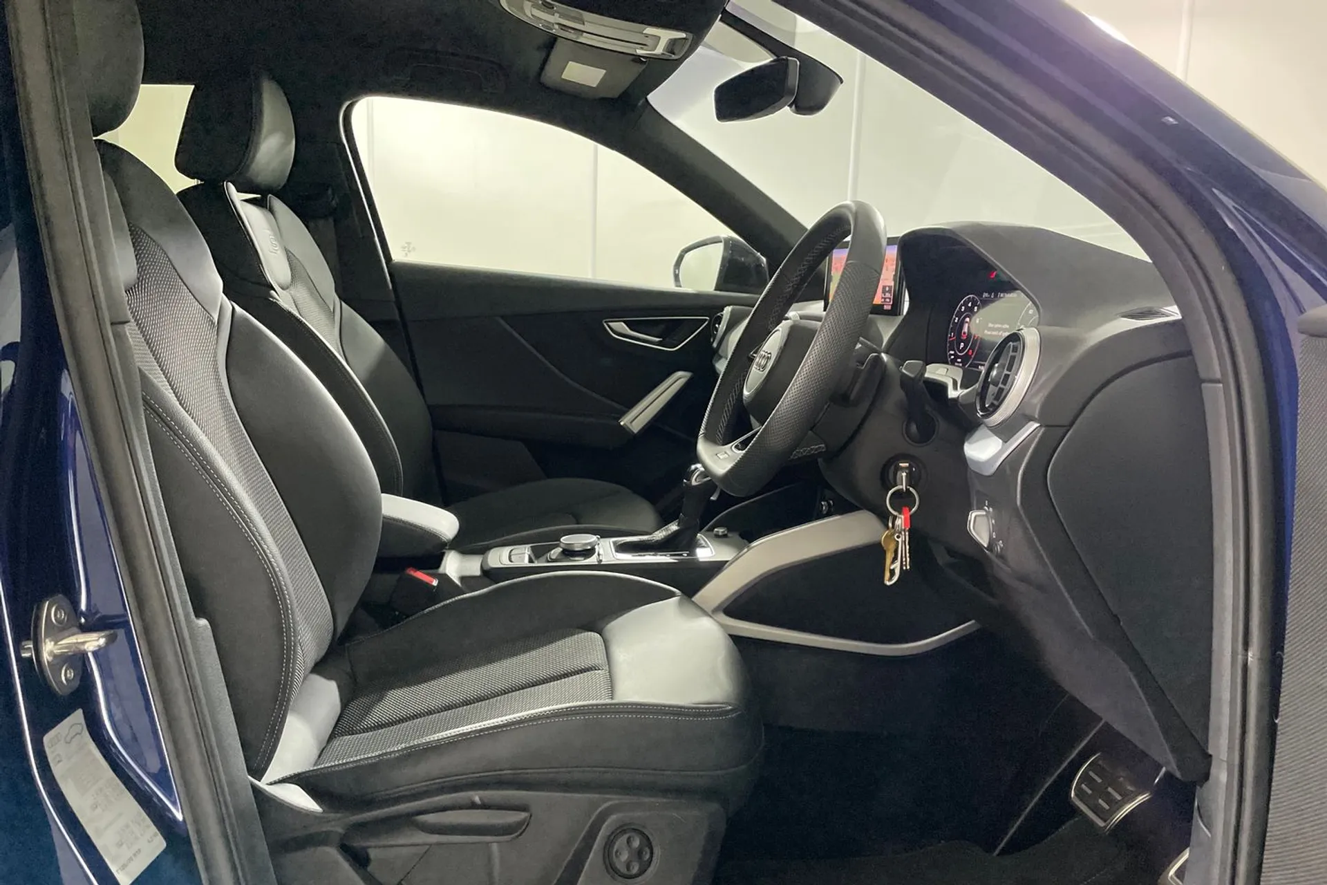 Audi Q2 thumbnail image number 26