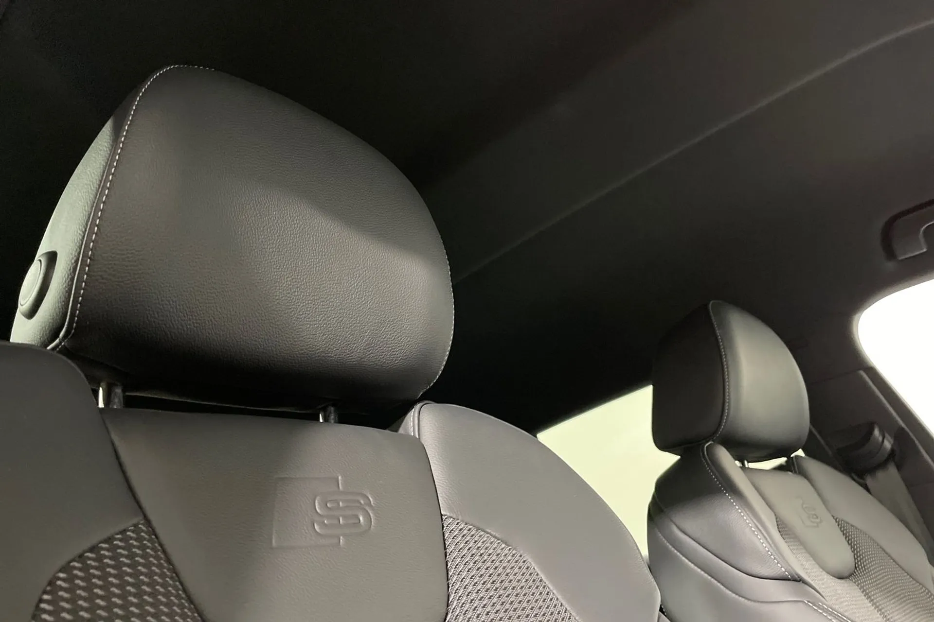 Audi Q2 thumbnail image number 47