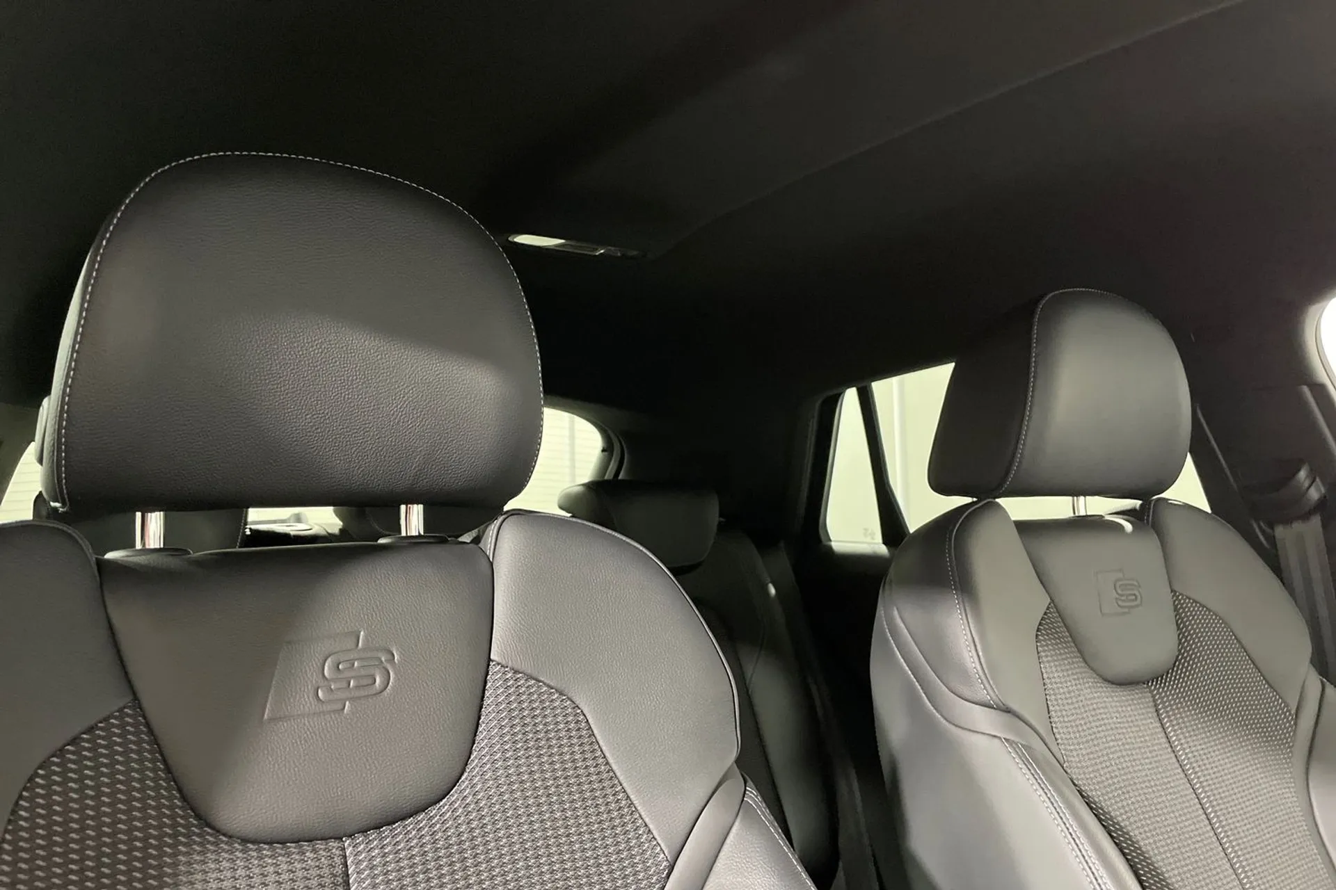 Audi Q2 thumbnail image number 46