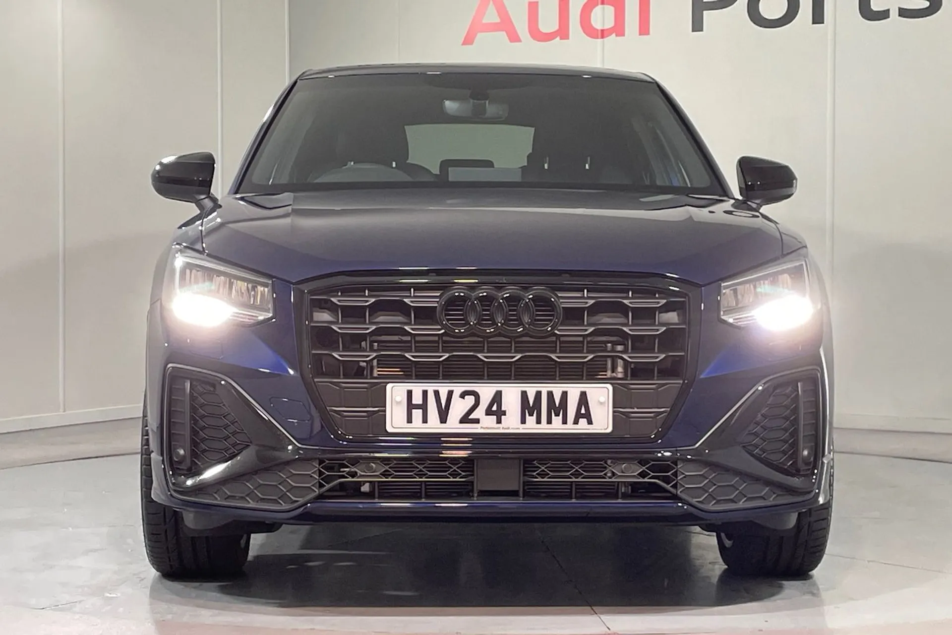 Audi Q2 thumbnail image number 8