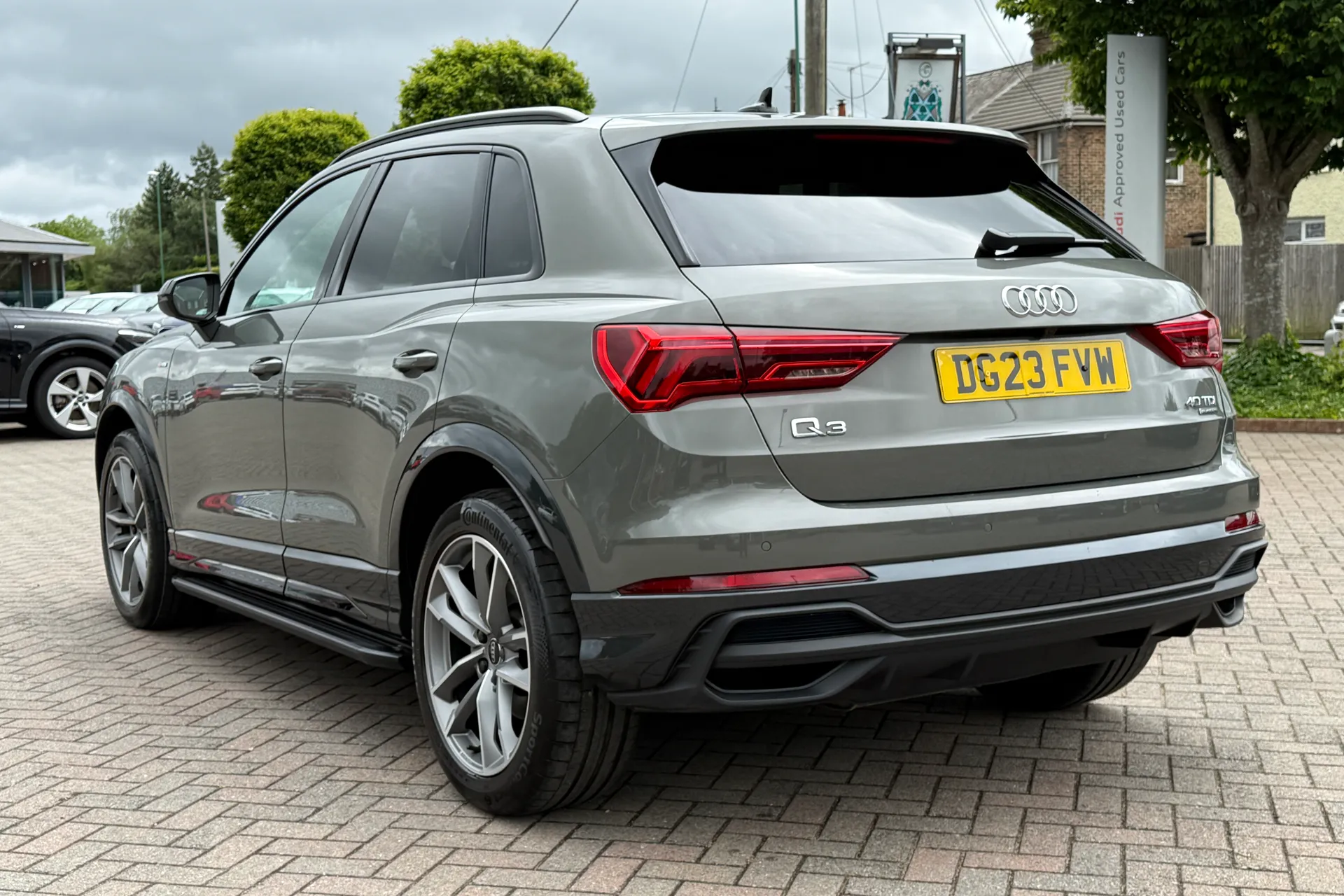 Audi Q3 thumbnail image number 33