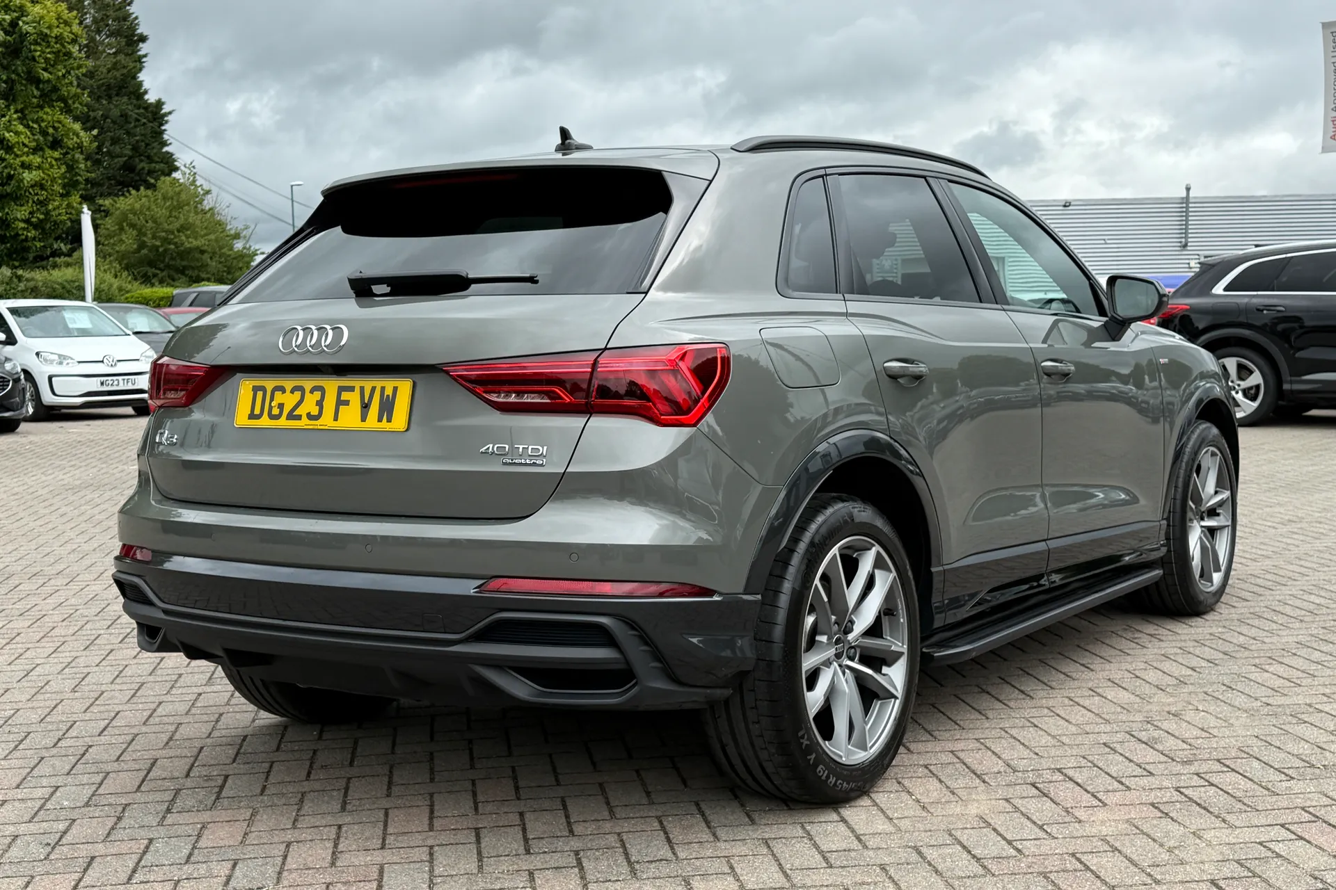 Audi Q3 thumbnail image number 31