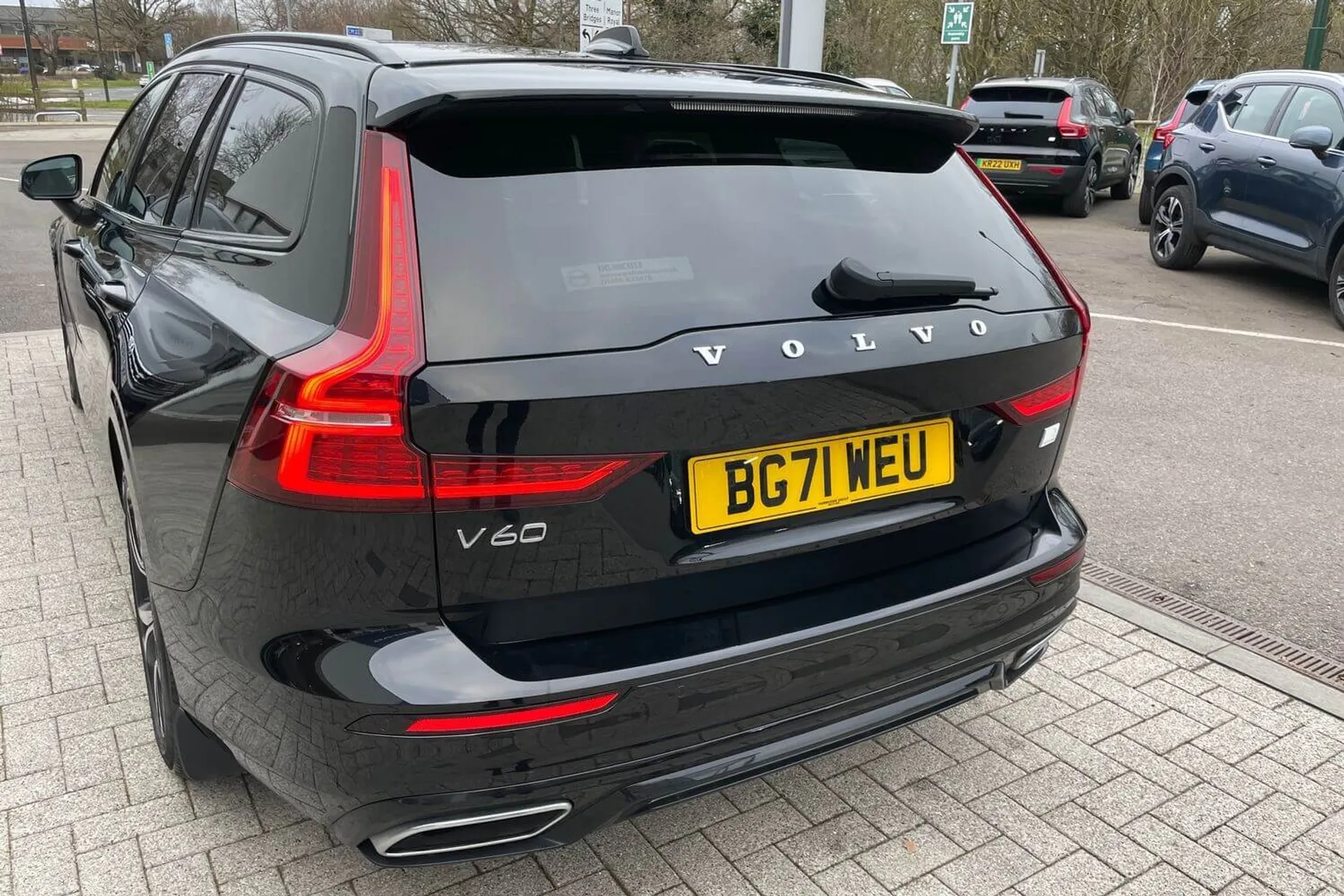 Volvo V60 thumbnail image number 12