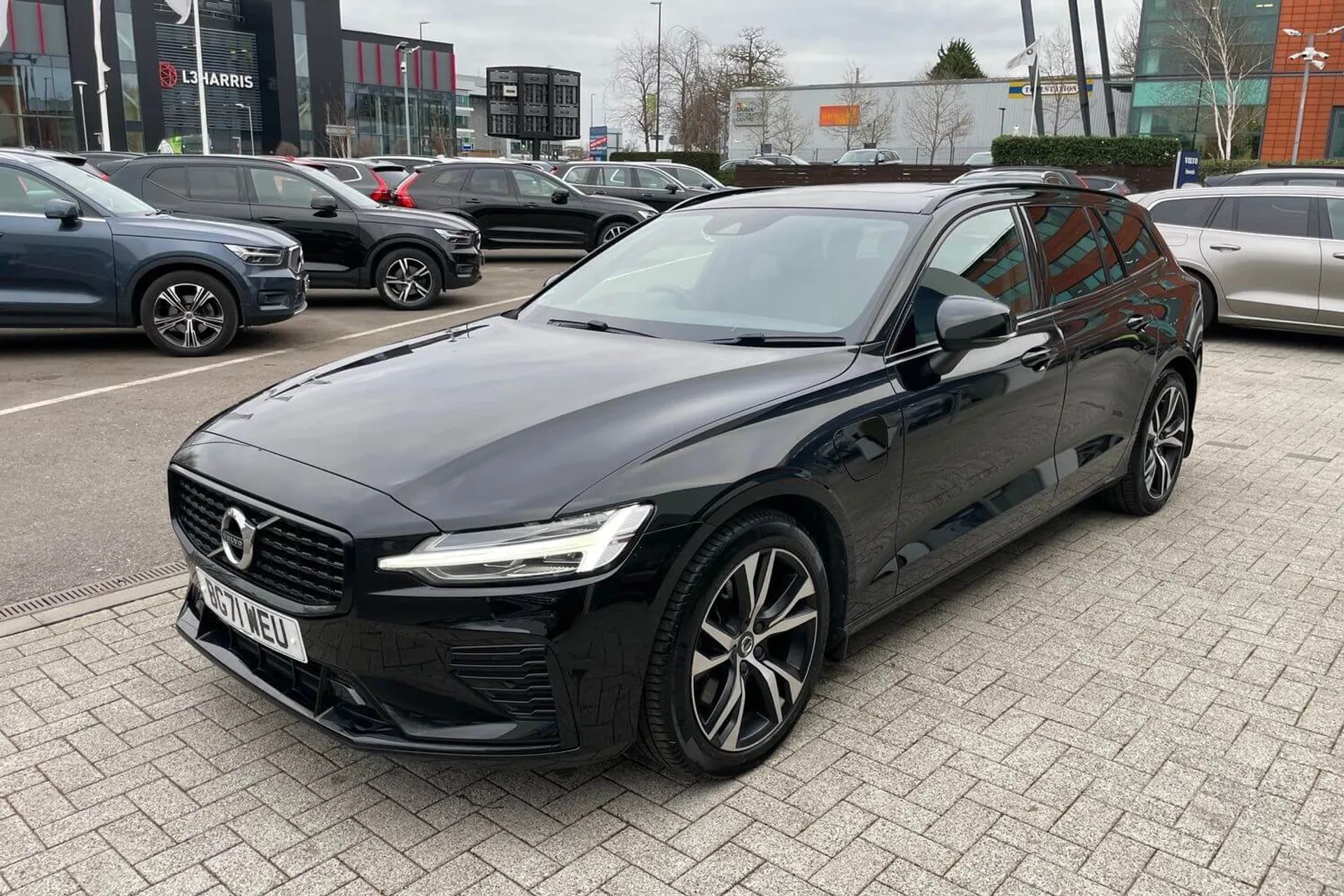 Volvo V60 thumbnail image number 8