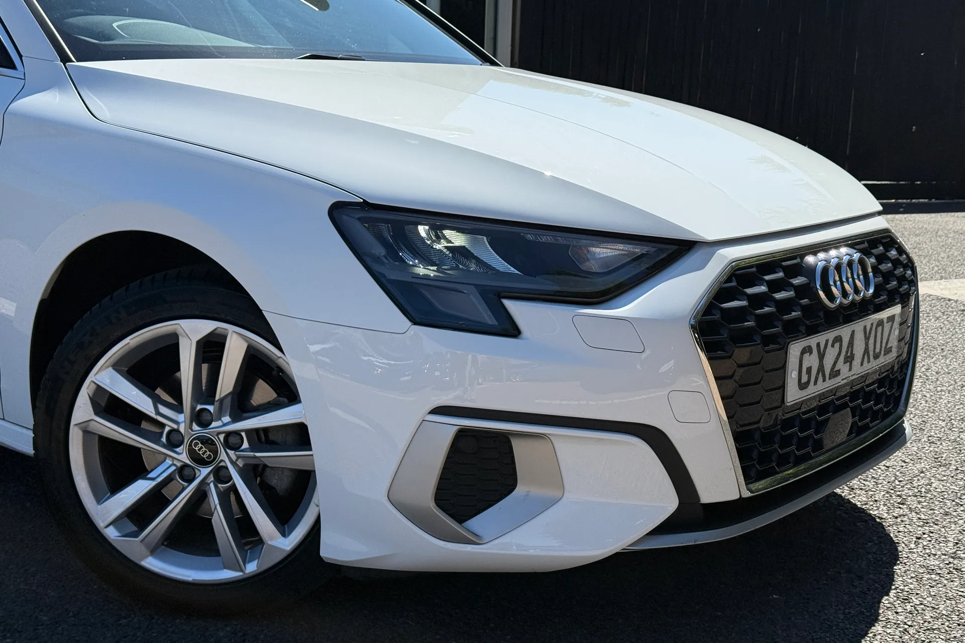Audi A3 thumbnail image number 10
