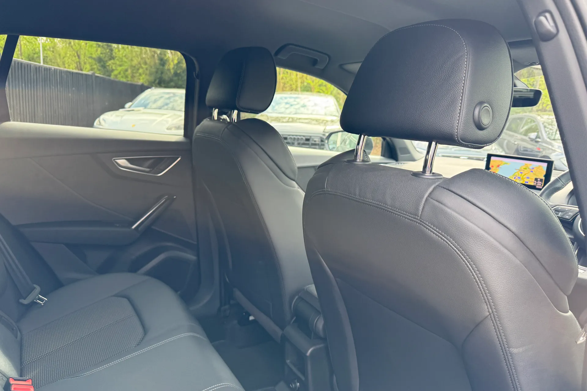 Audi Q2 thumbnail image number 34