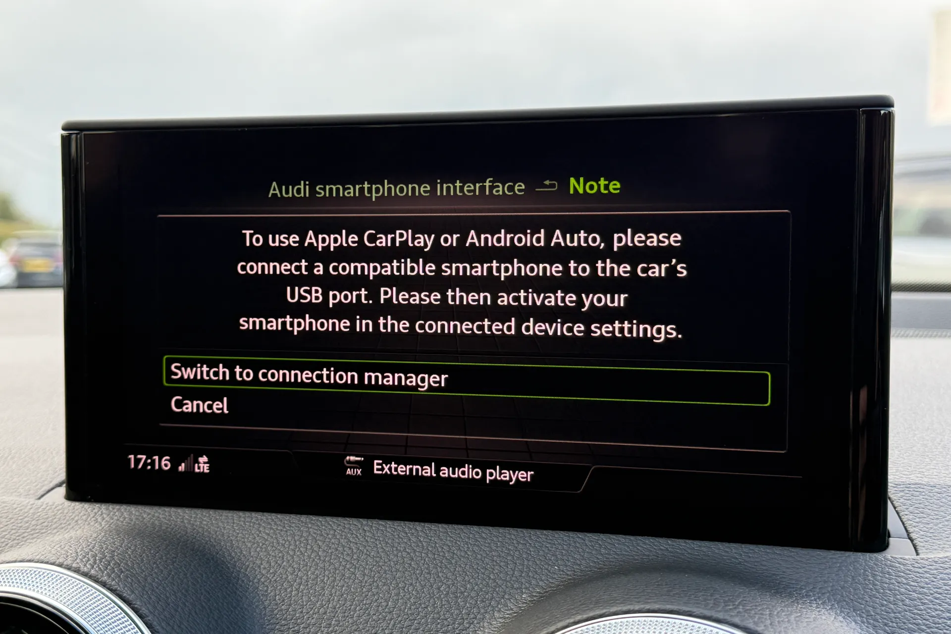 Audi Q2 thumbnail image number 11