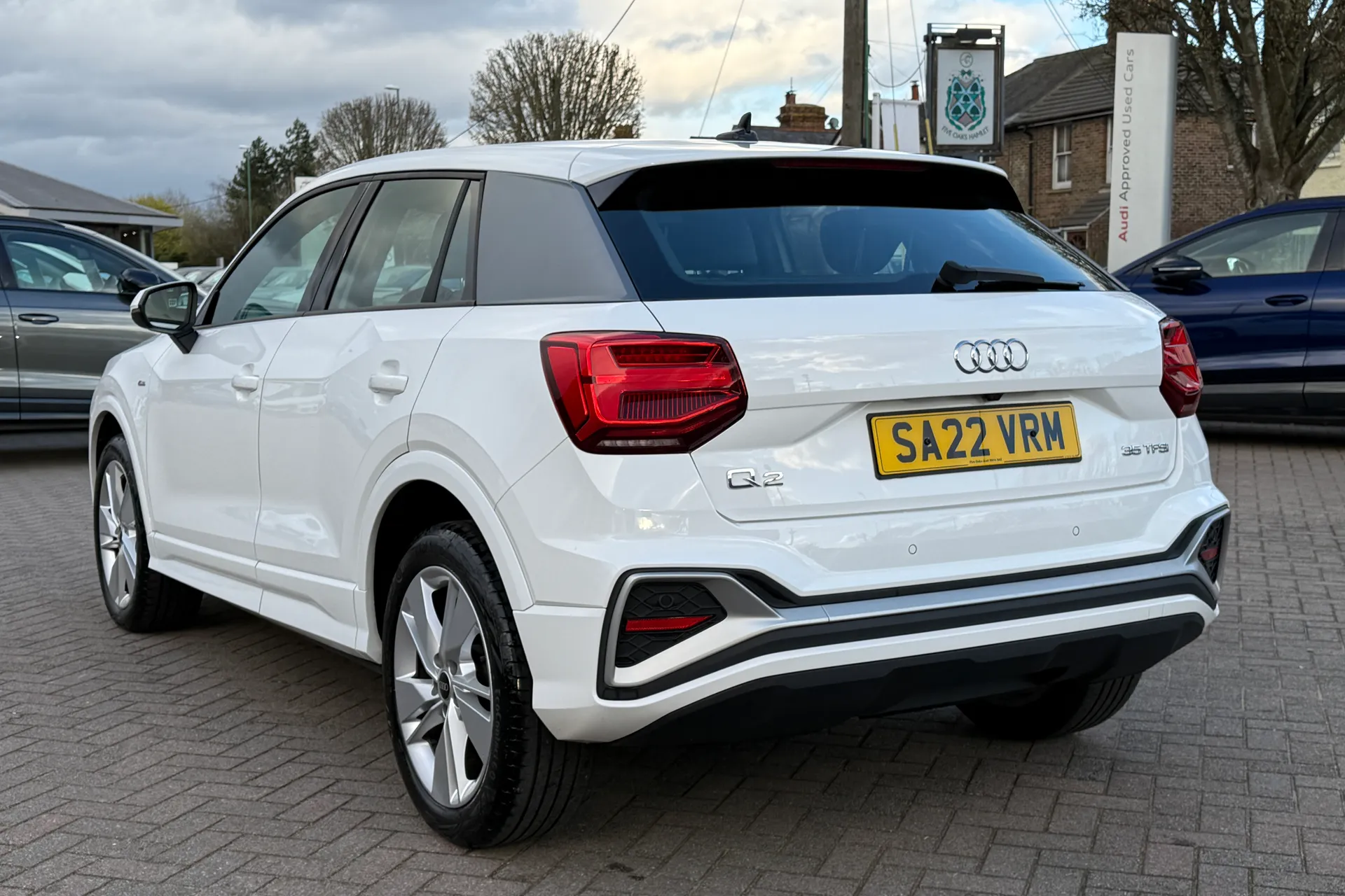 Audi Q2 thumbnail image number 32