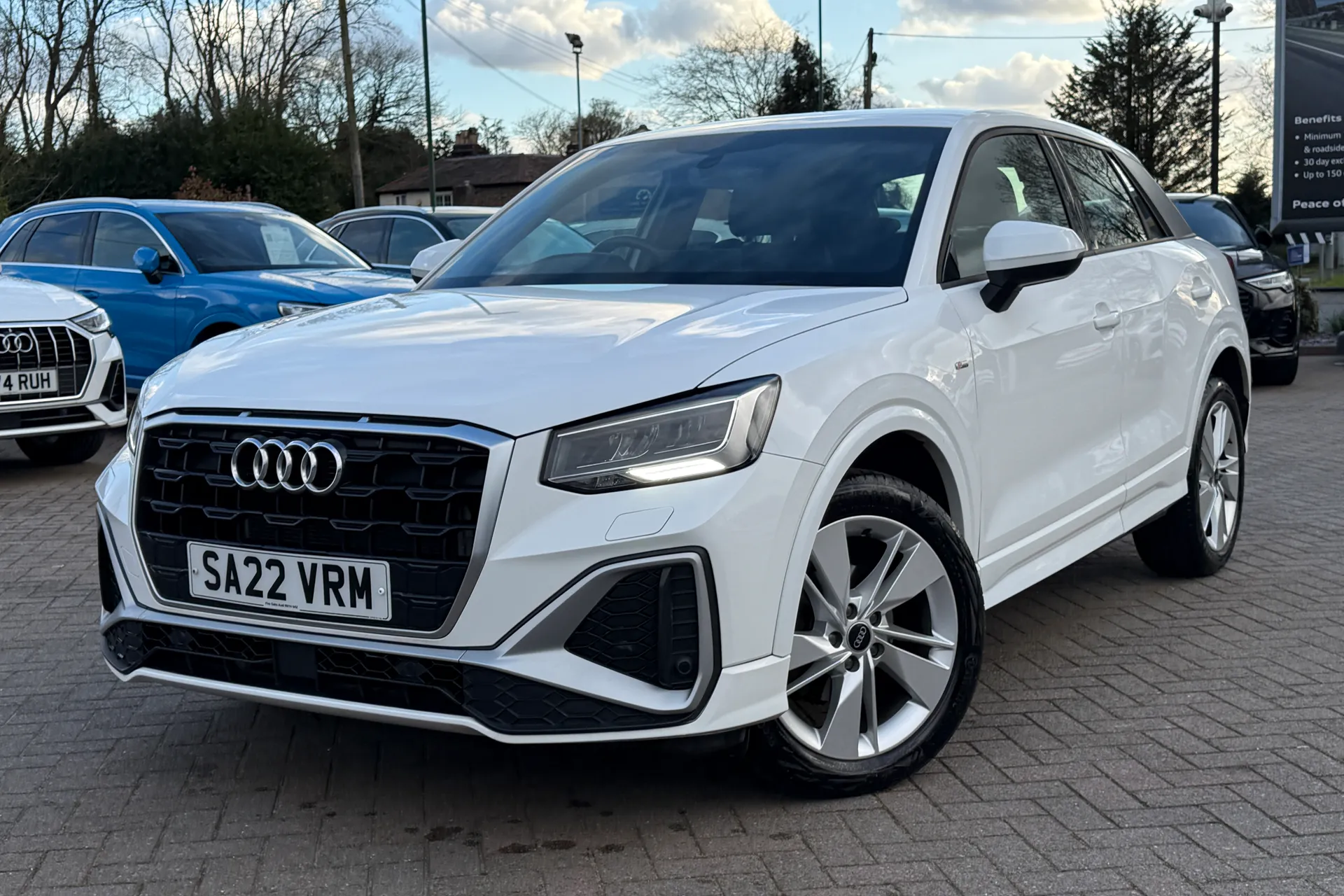 Audi Q2 thumbnail image number 24