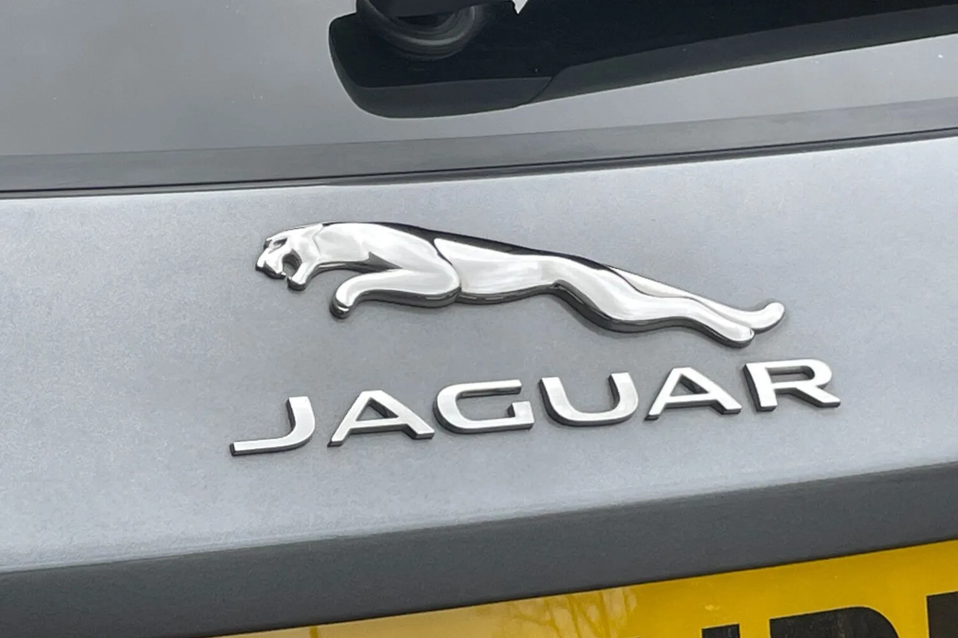 Jaguar E-PACE thumbnail image number 48