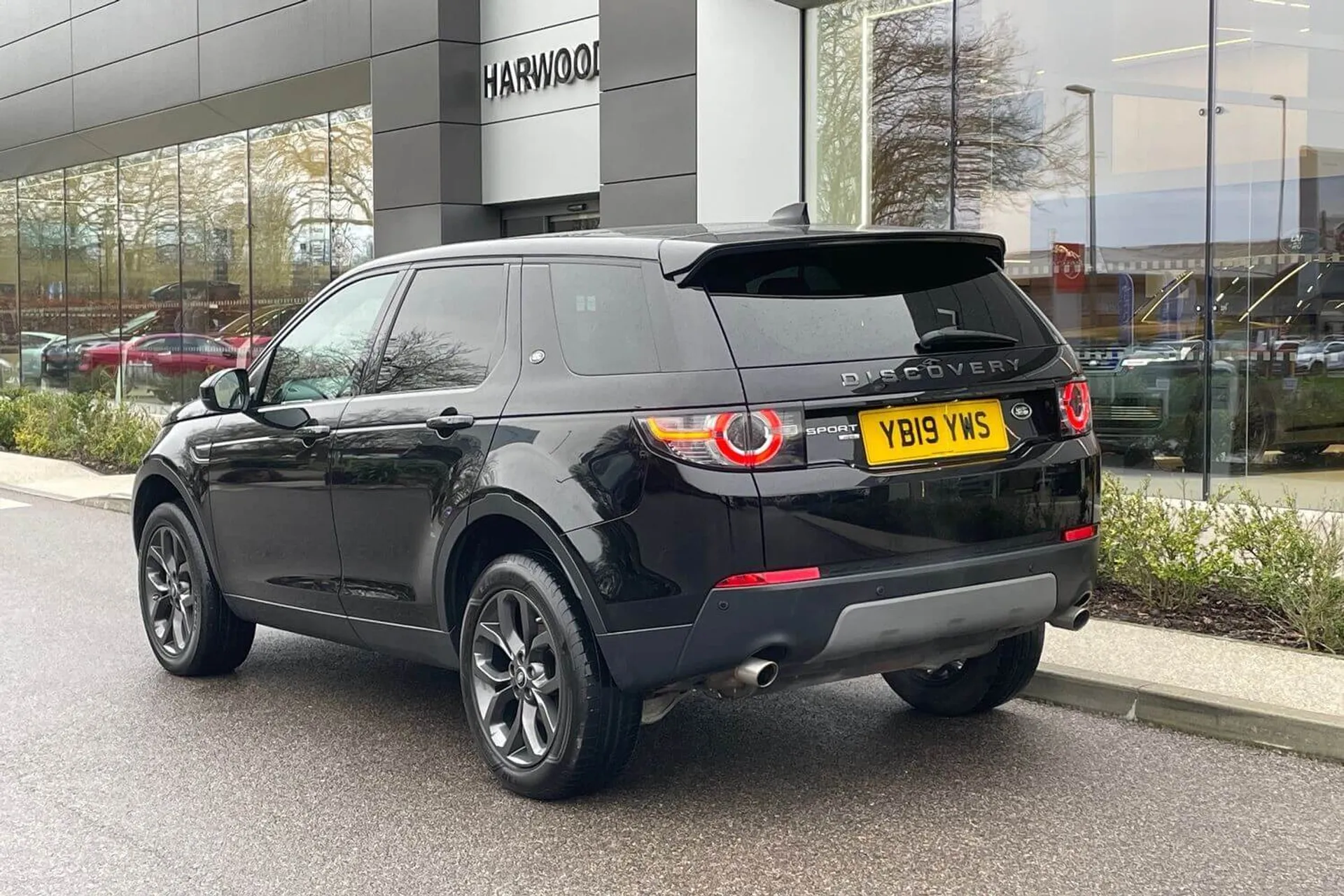 LAND ROVER DISCOVERY SPORT thumbnail image number 11