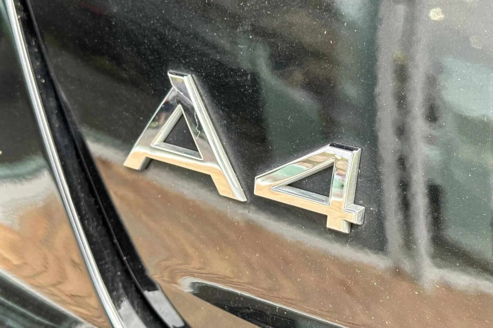 Audi A4 thumbnail image number 47