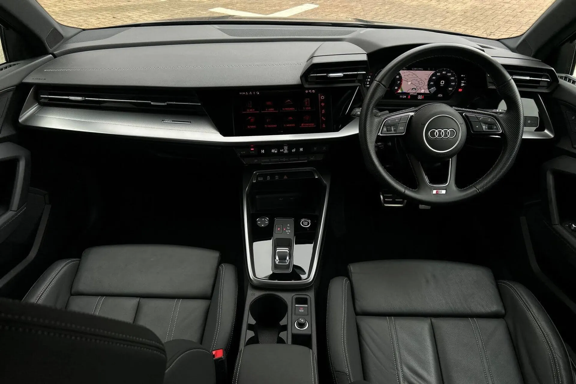 Audi A3 thumbnail image number 4