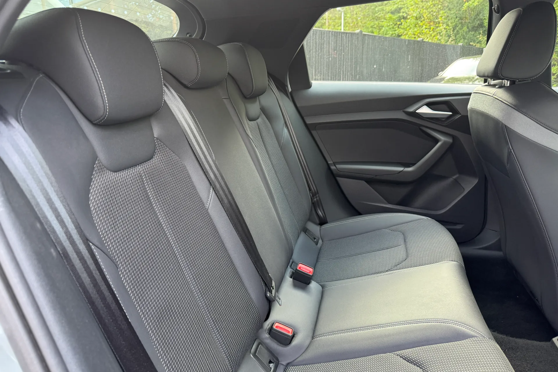 Audi A1 thumbnail image number 24