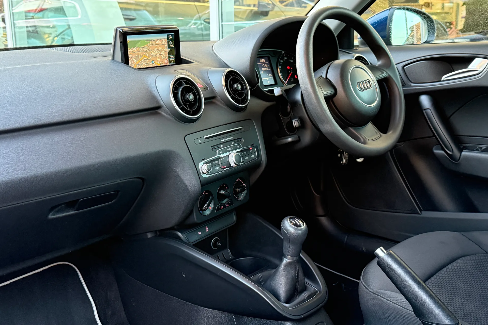 Audi A1 thumbnail image number 42