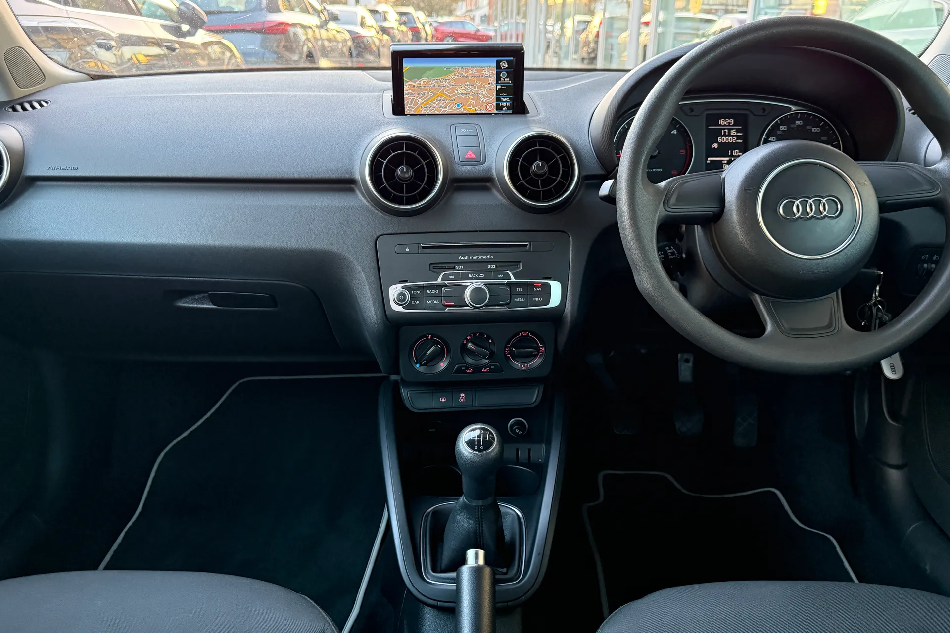 Audi A1 thumbnail image number 43