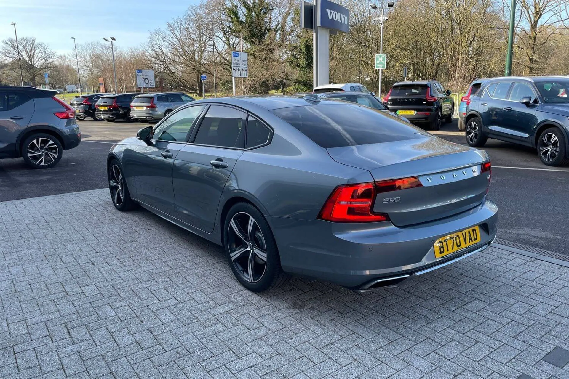 Volvo S90 thumbnail image number 6
