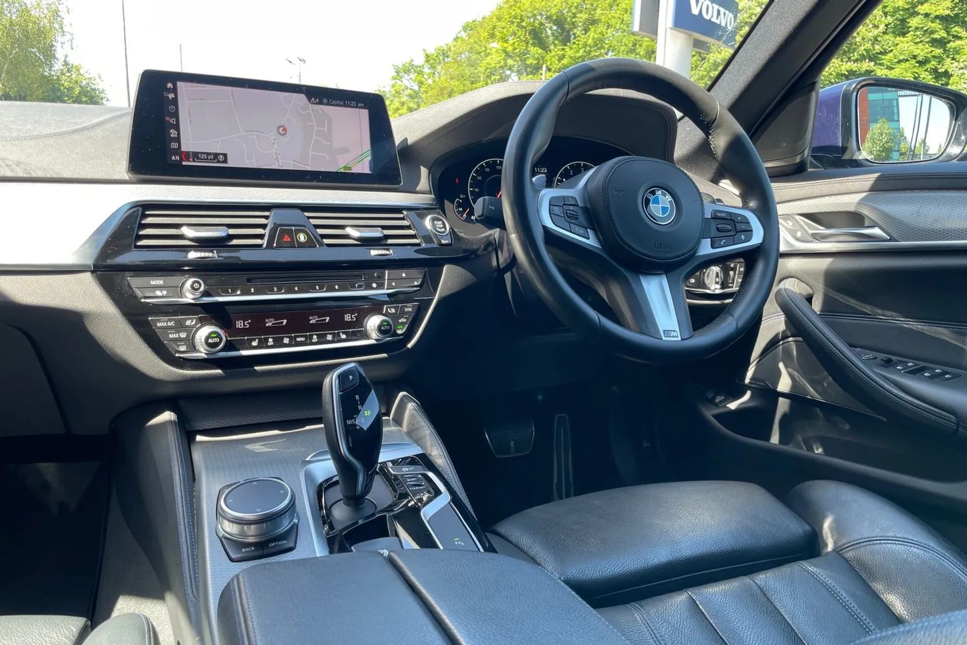 BMW 5 SERIES thumbnail image number 34