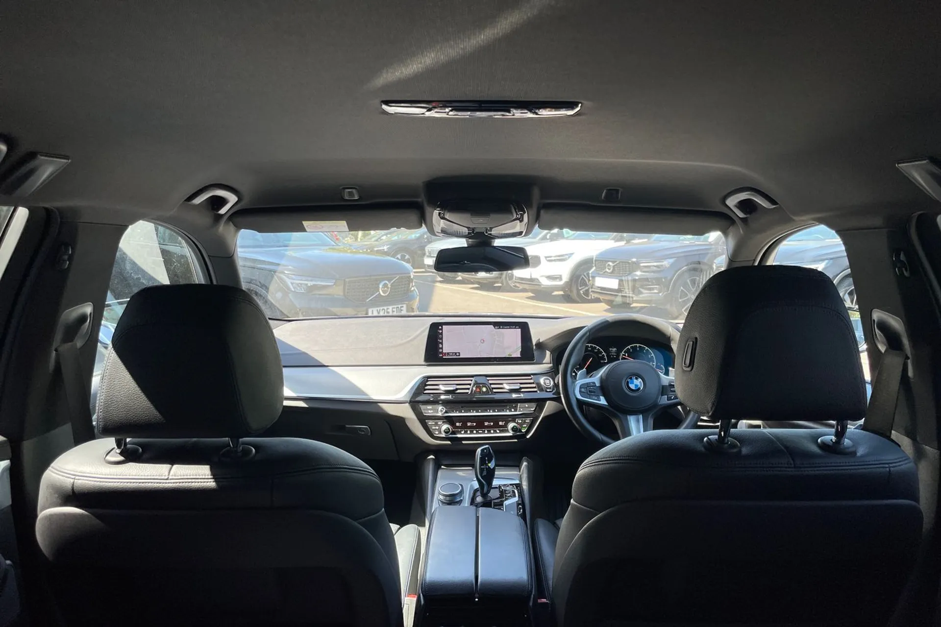 BMW 5 SERIES thumbnail image number 21