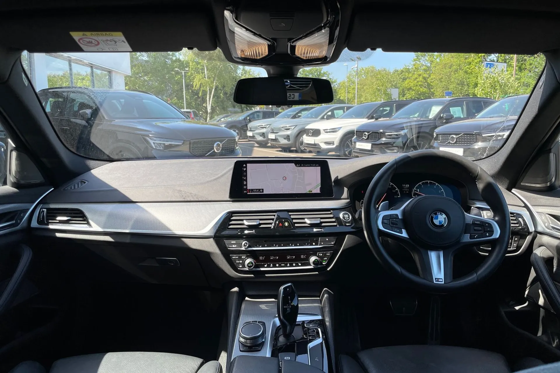 BMW 5 SERIES thumbnail image number 3