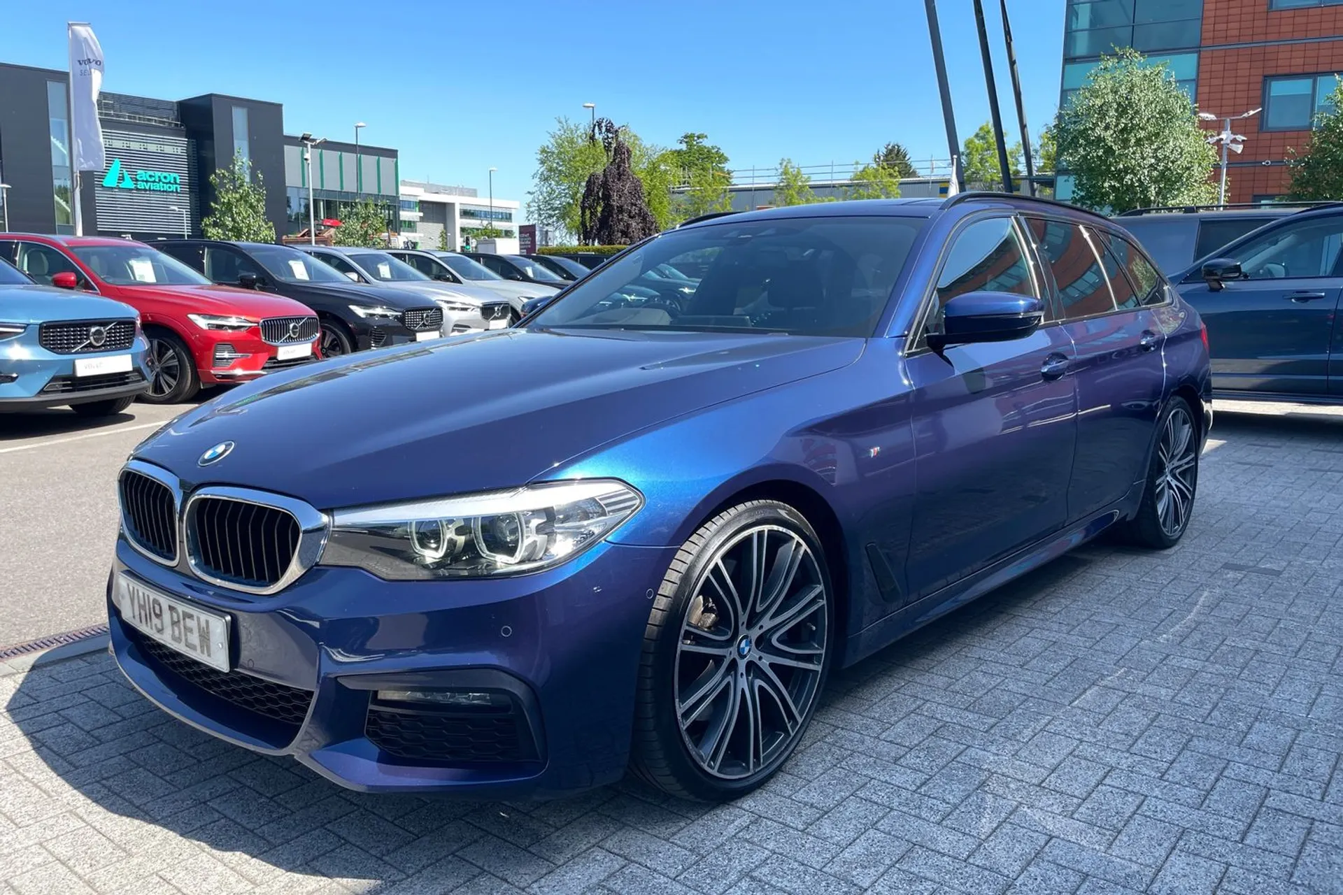BMW 5 SERIES thumbnail image number 11