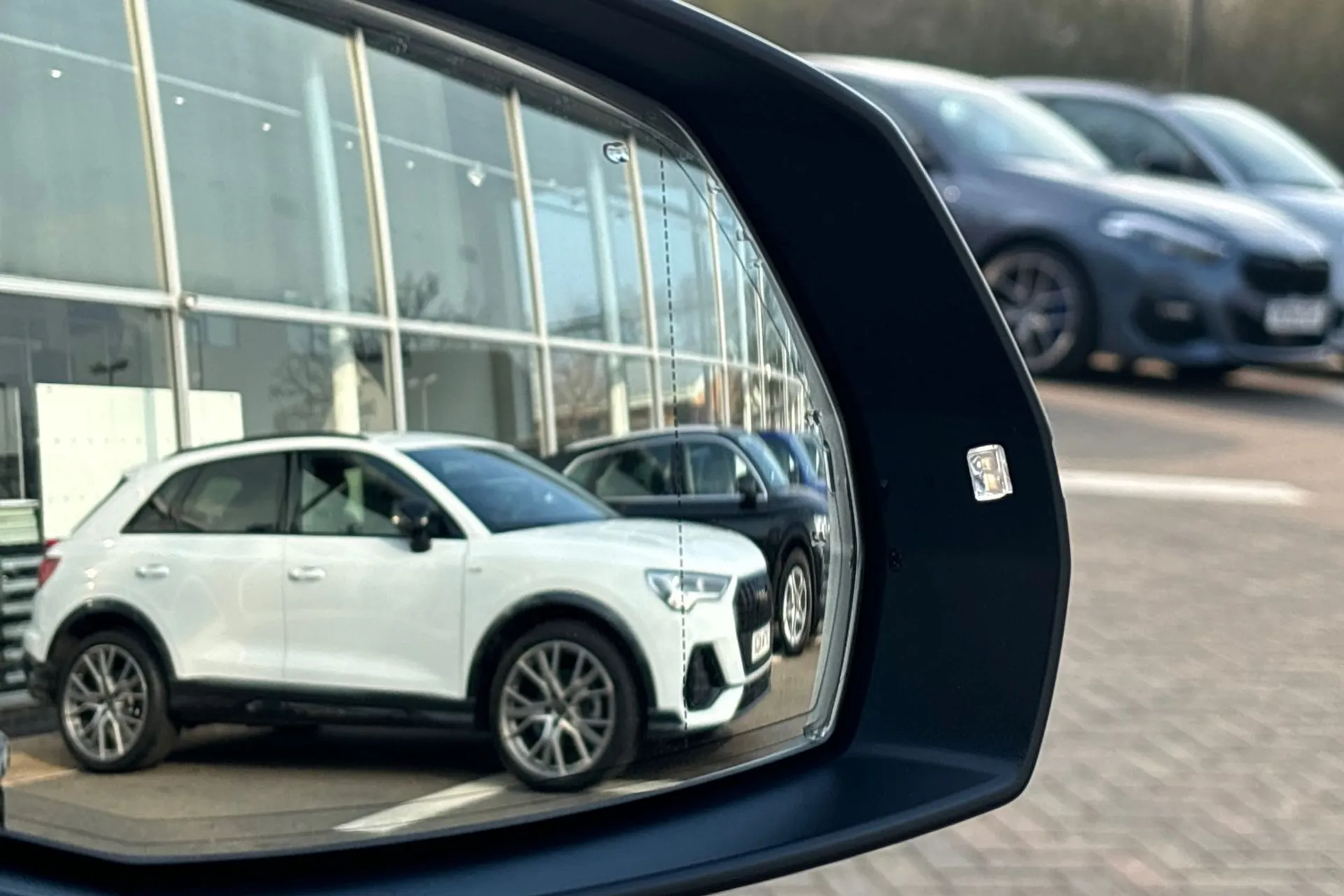 Audi Q5 thumbnail image number 47