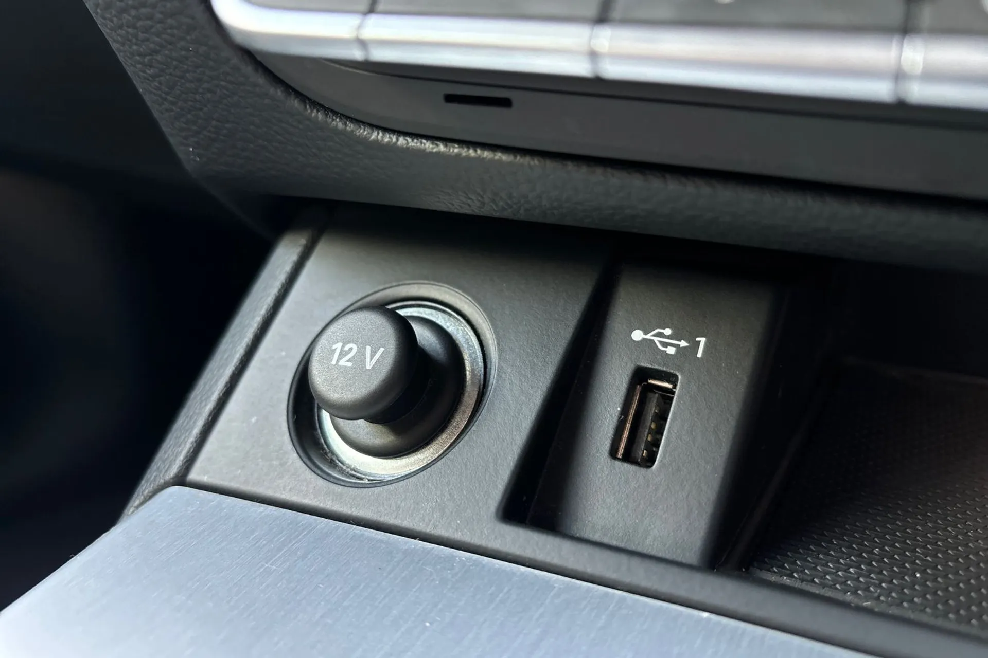 Audi Q5 thumbnail image number 44