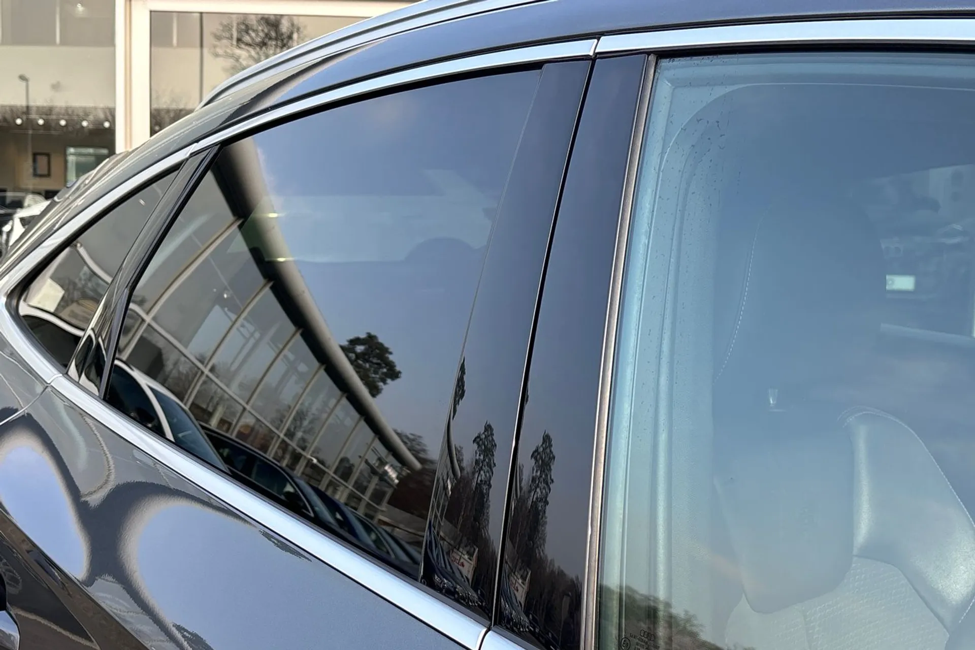 Audi Q5 thumbnail image number 14