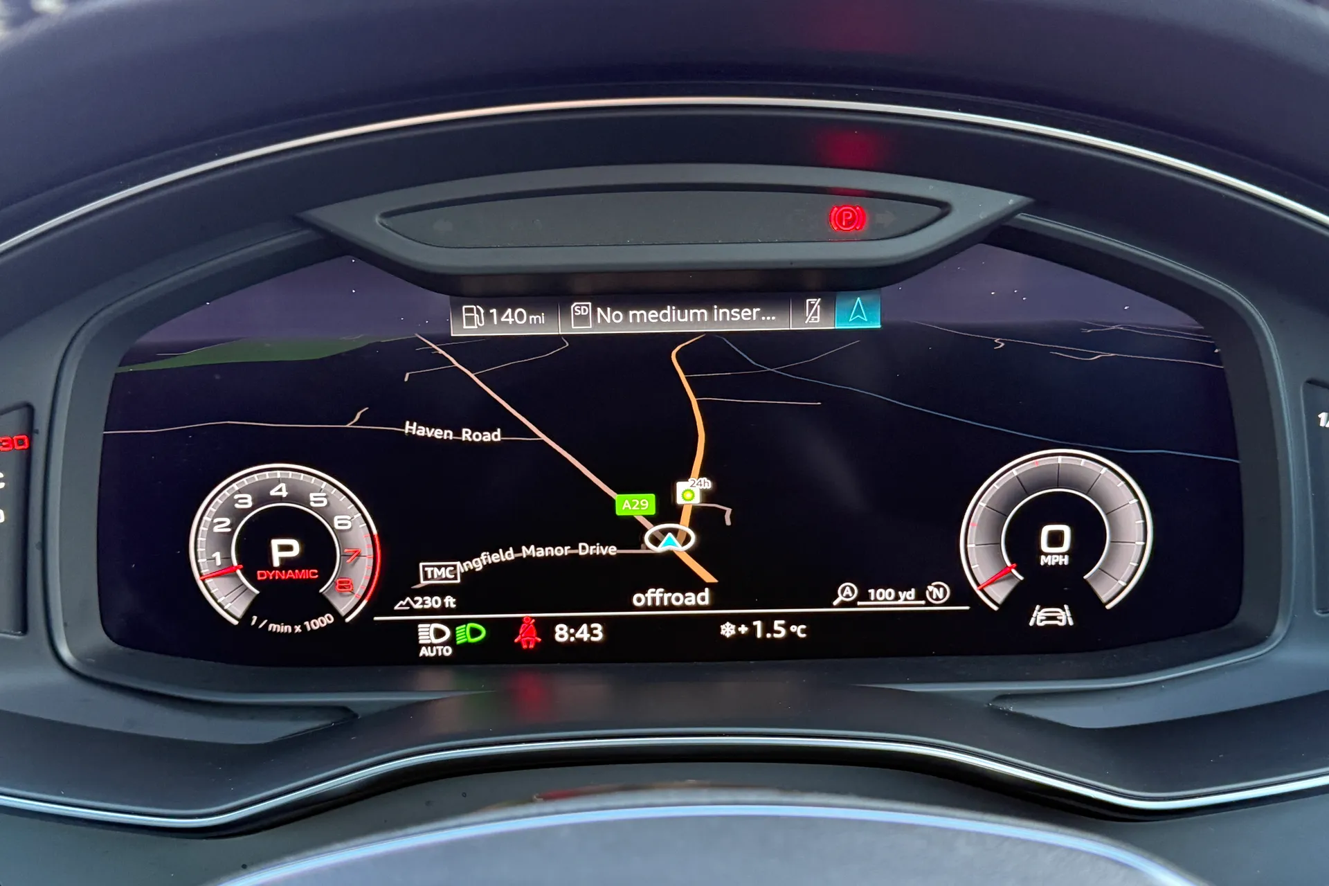 Audi A6 allroad thumbnail image number 16