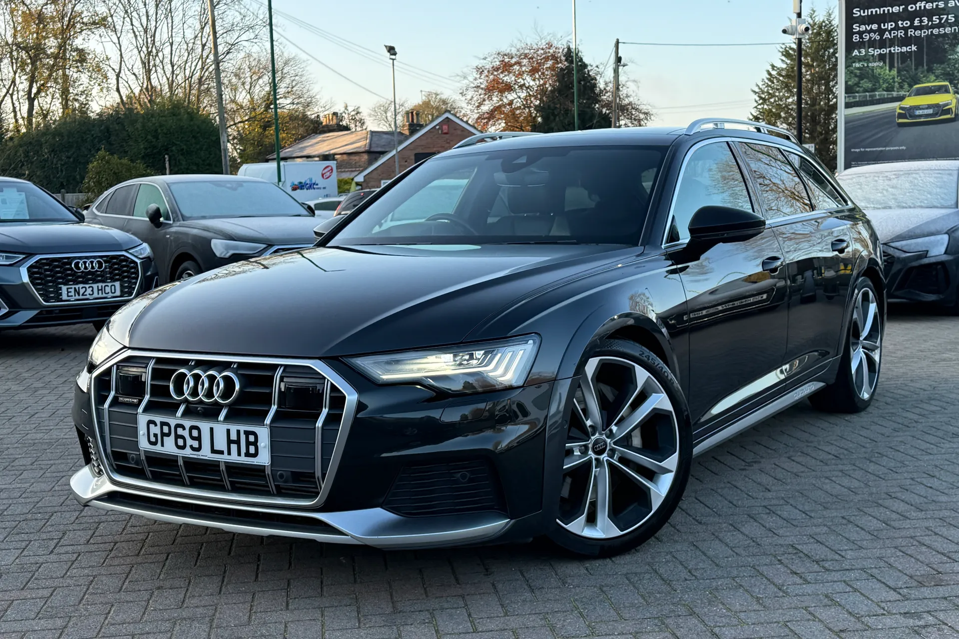 Audi A6 allroad thumbnail image number 31